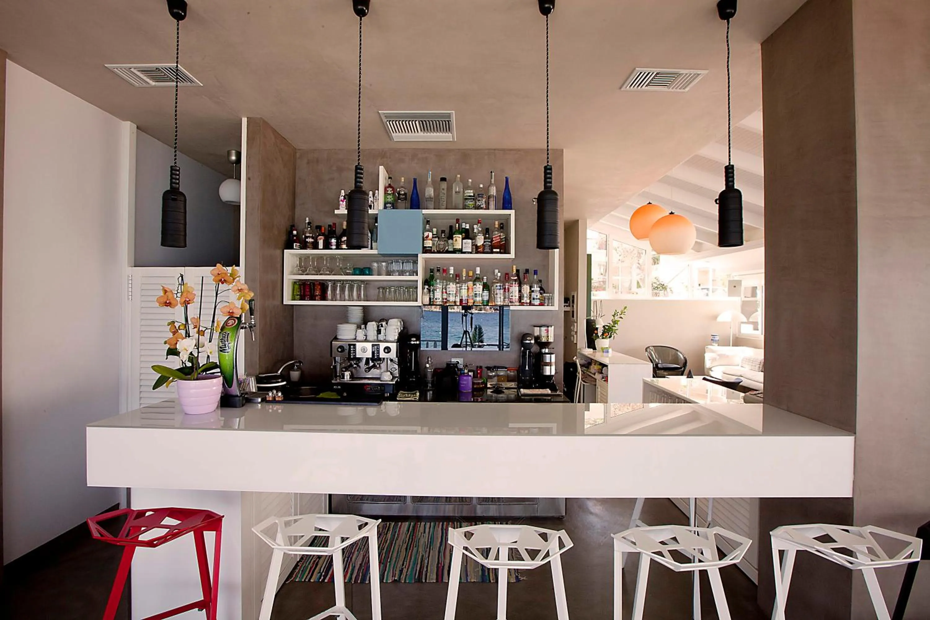 Lounge or bar in Nelly's Apartments