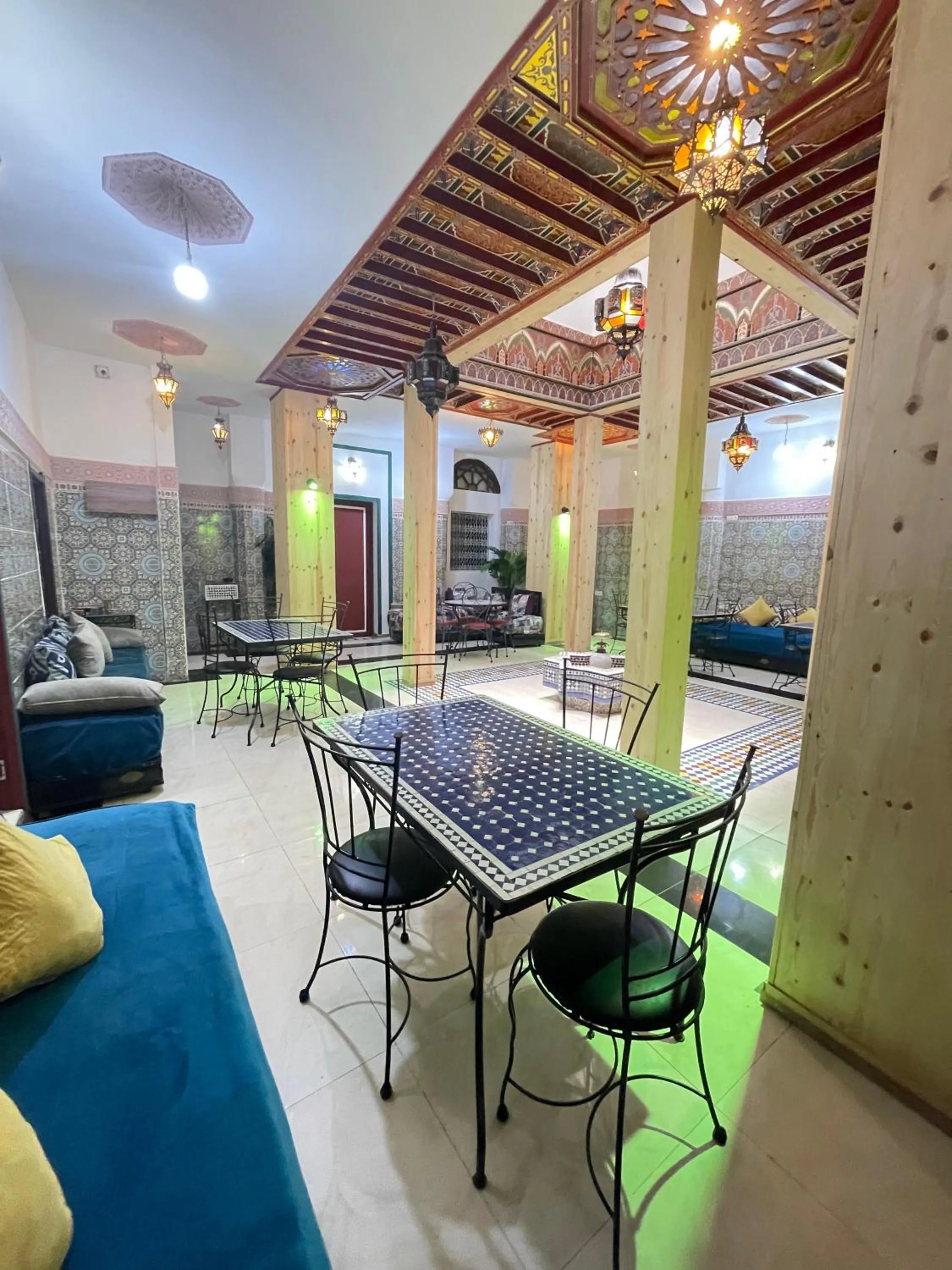 Living room in La Casa Espanyola