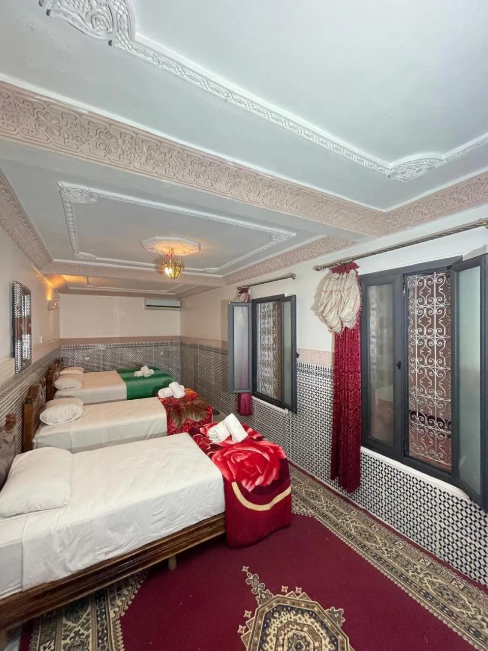 air conditioner, Bed in La Casa Espanyola