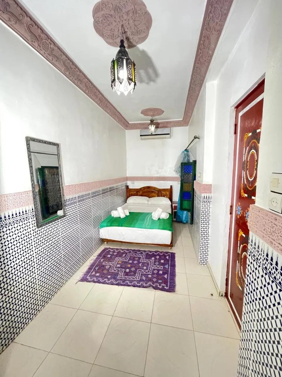 Bedroom, Bed in La Casa Espanyola