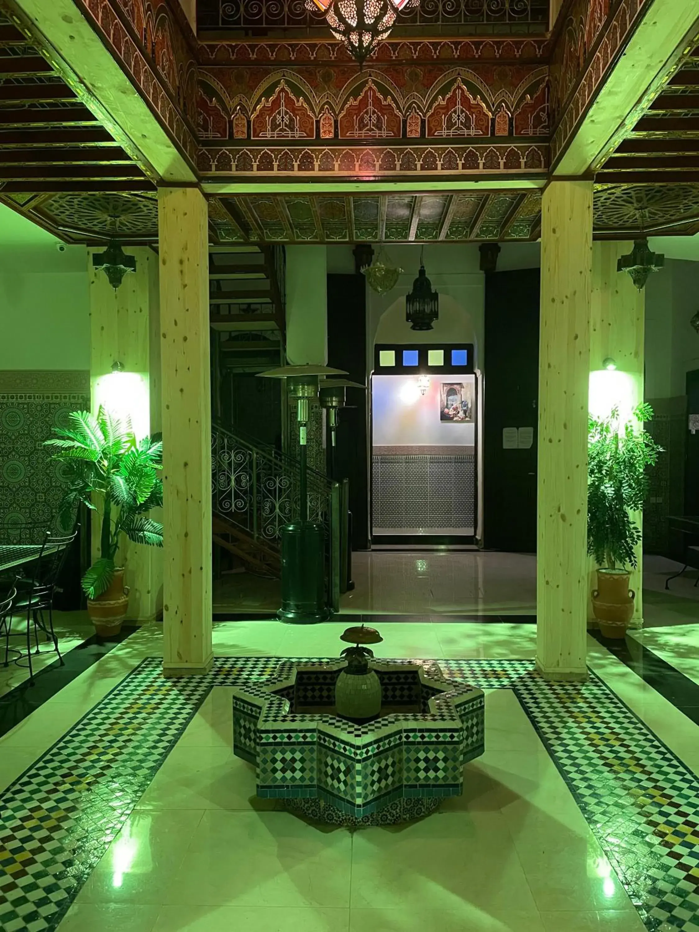 La Casa Espanyola La Casa Espanyola