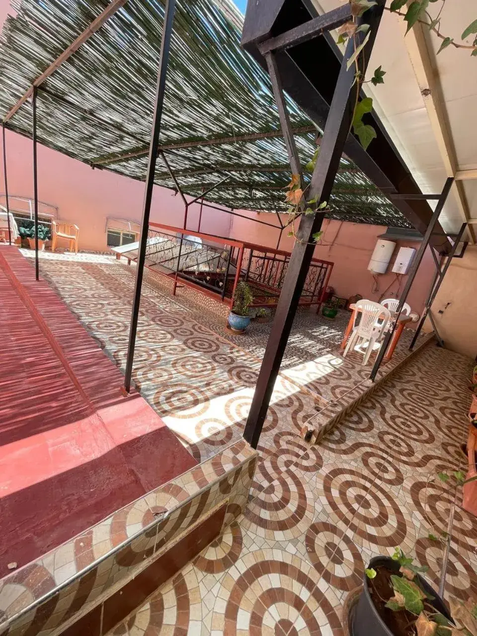 Superior Quadruple Room in La Casa Espanyola Superior Quadruple Room in La Casa Espanyola