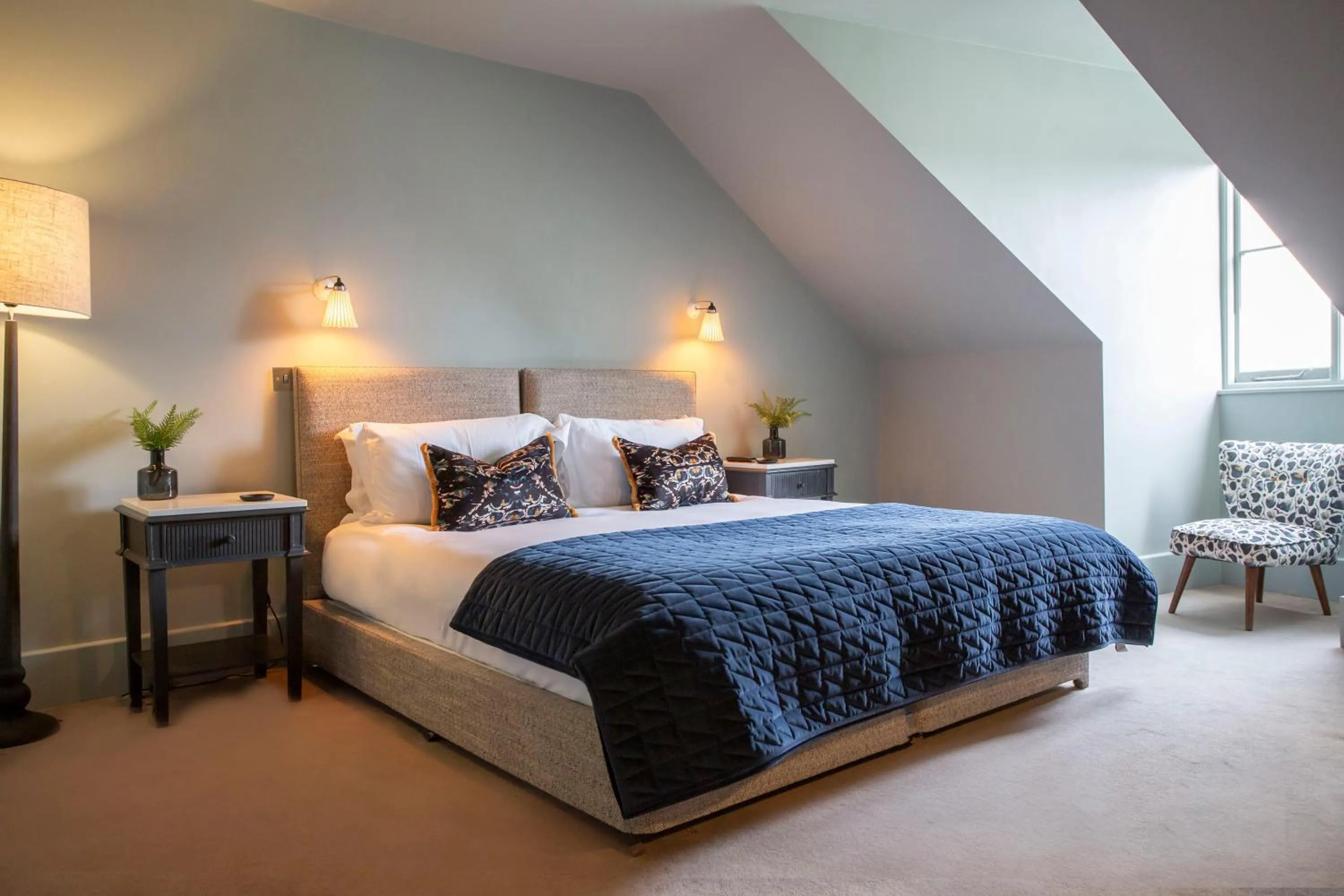 Bed in The Grosvenor Arms