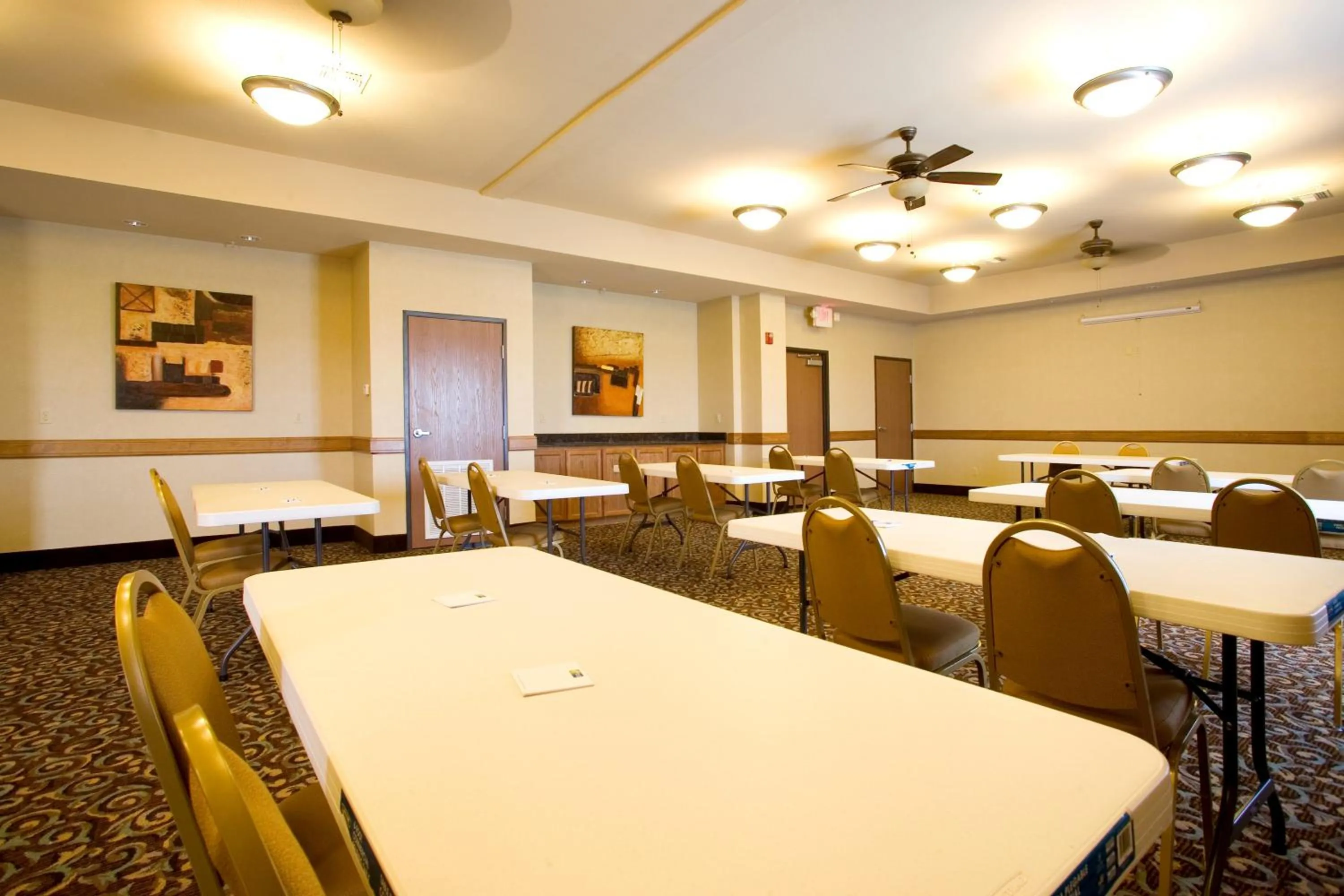Meeting/conference room in Holiday Inn Express Hotel and Suites Kingsville by IHG