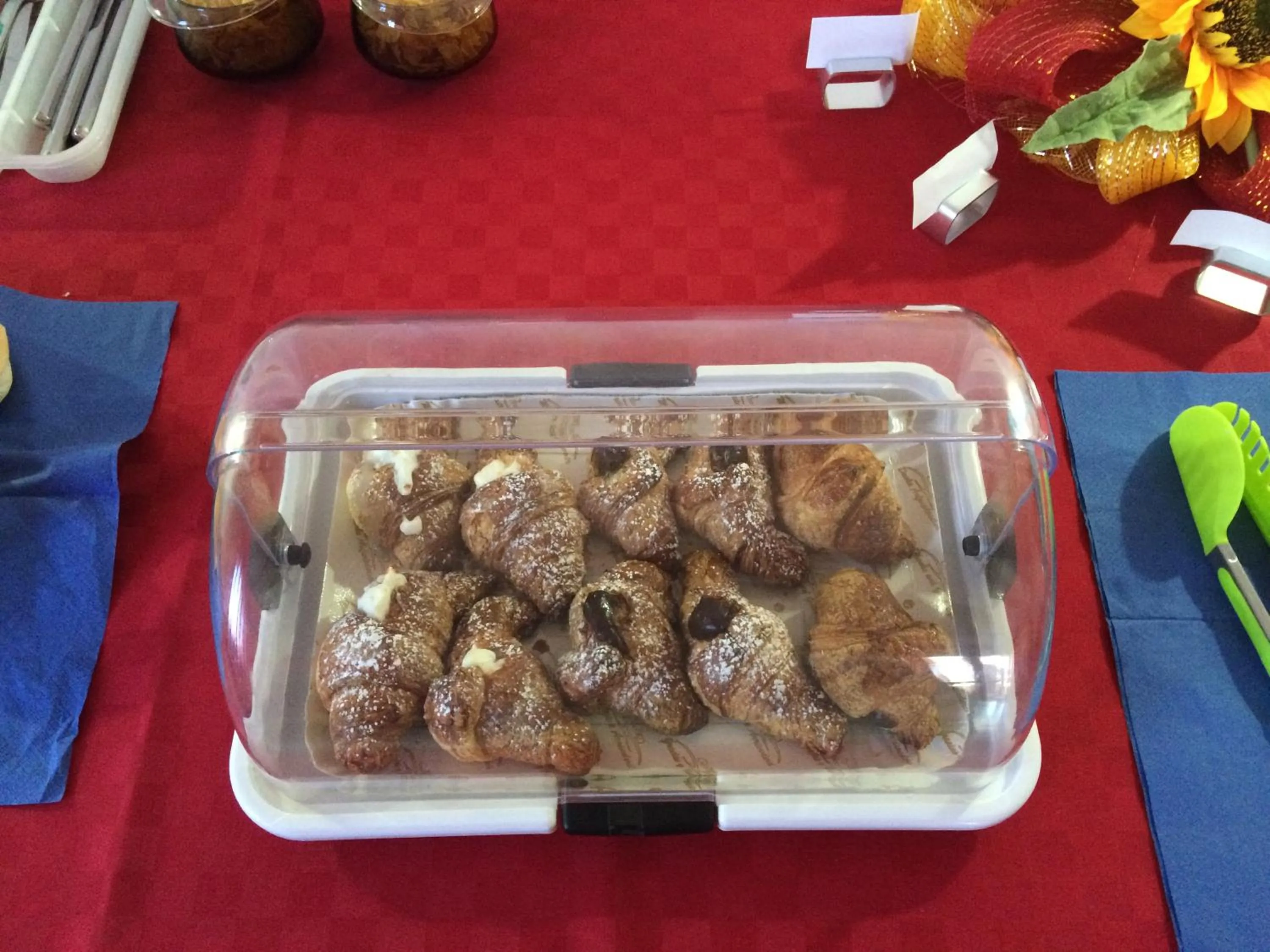 Buffet breakfast in Villa Anna B&B