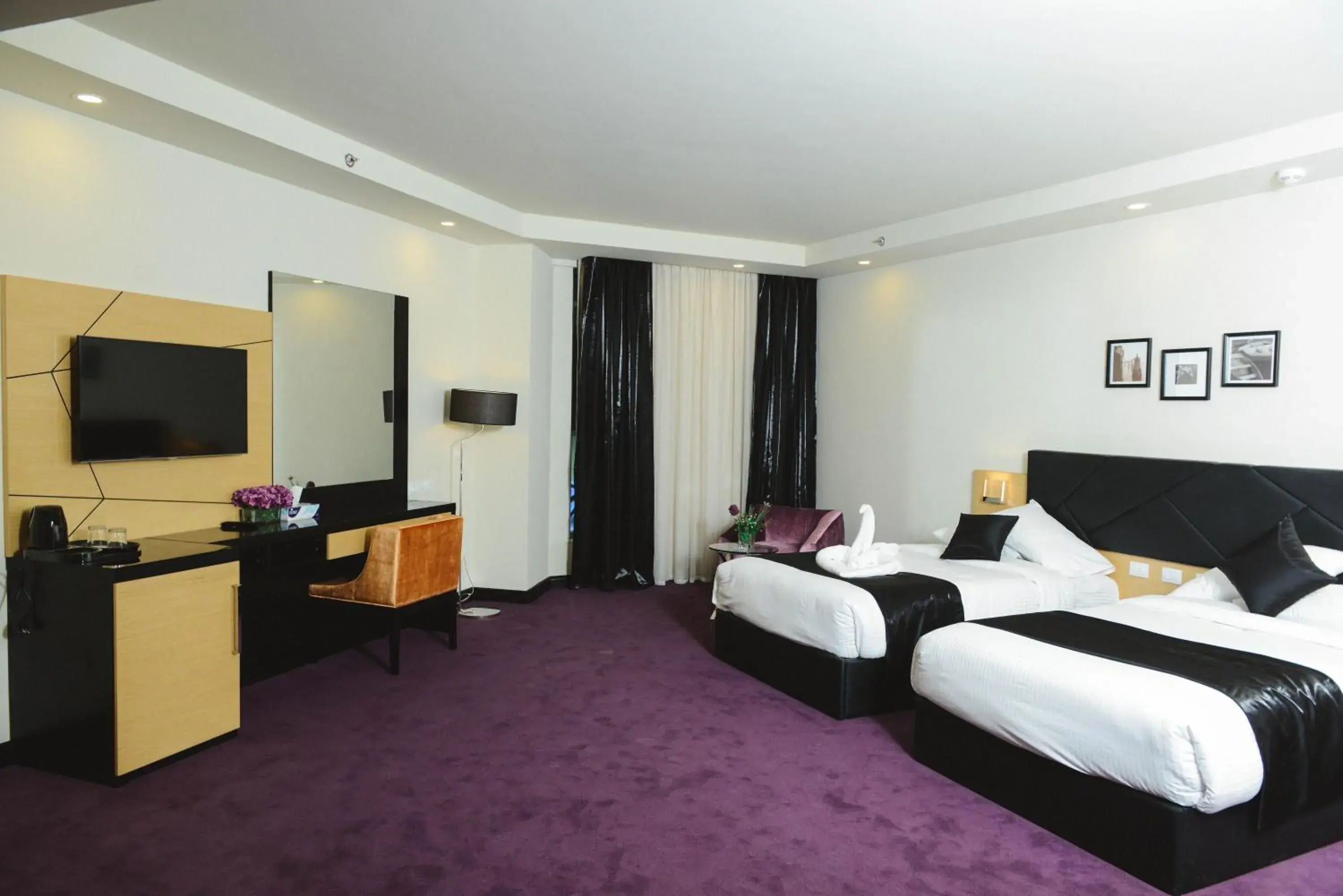 Photo of the whole room, Bed in Eastern Al Montazah Hotel Photo of the whole room, Bed in Eastern Al Montazah Hotel