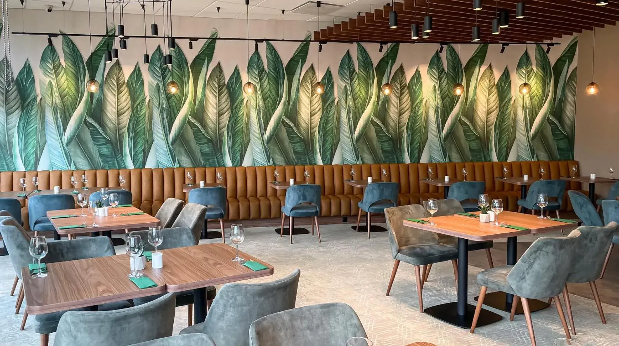 Restaurant/places to eat in Hotel Victor Pruszków DeSilva Restaurant/places to eat in Hotel Victor Pruszków DeSilva