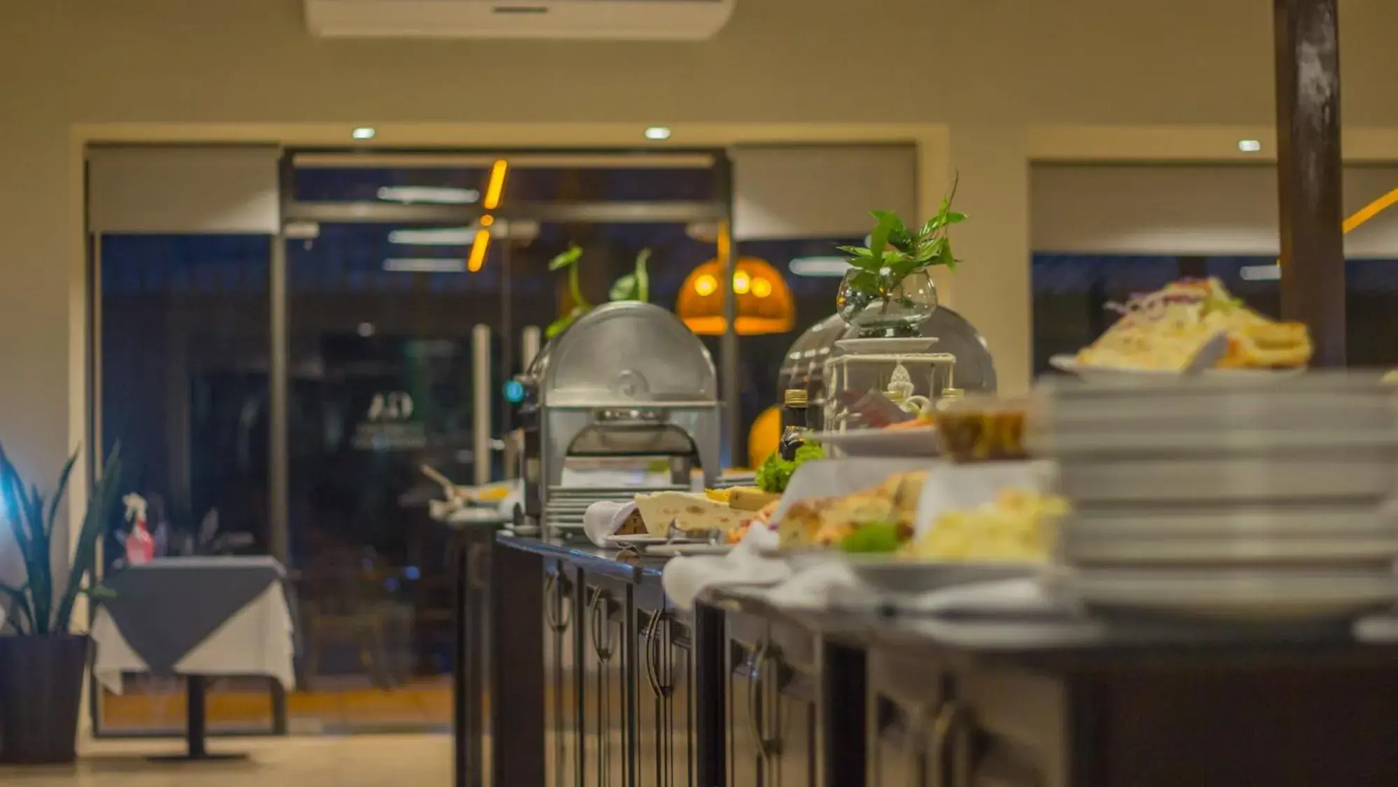 Restaurant/places to eat in Complejo Americano Restaurant/places to eat in Complejo Americano