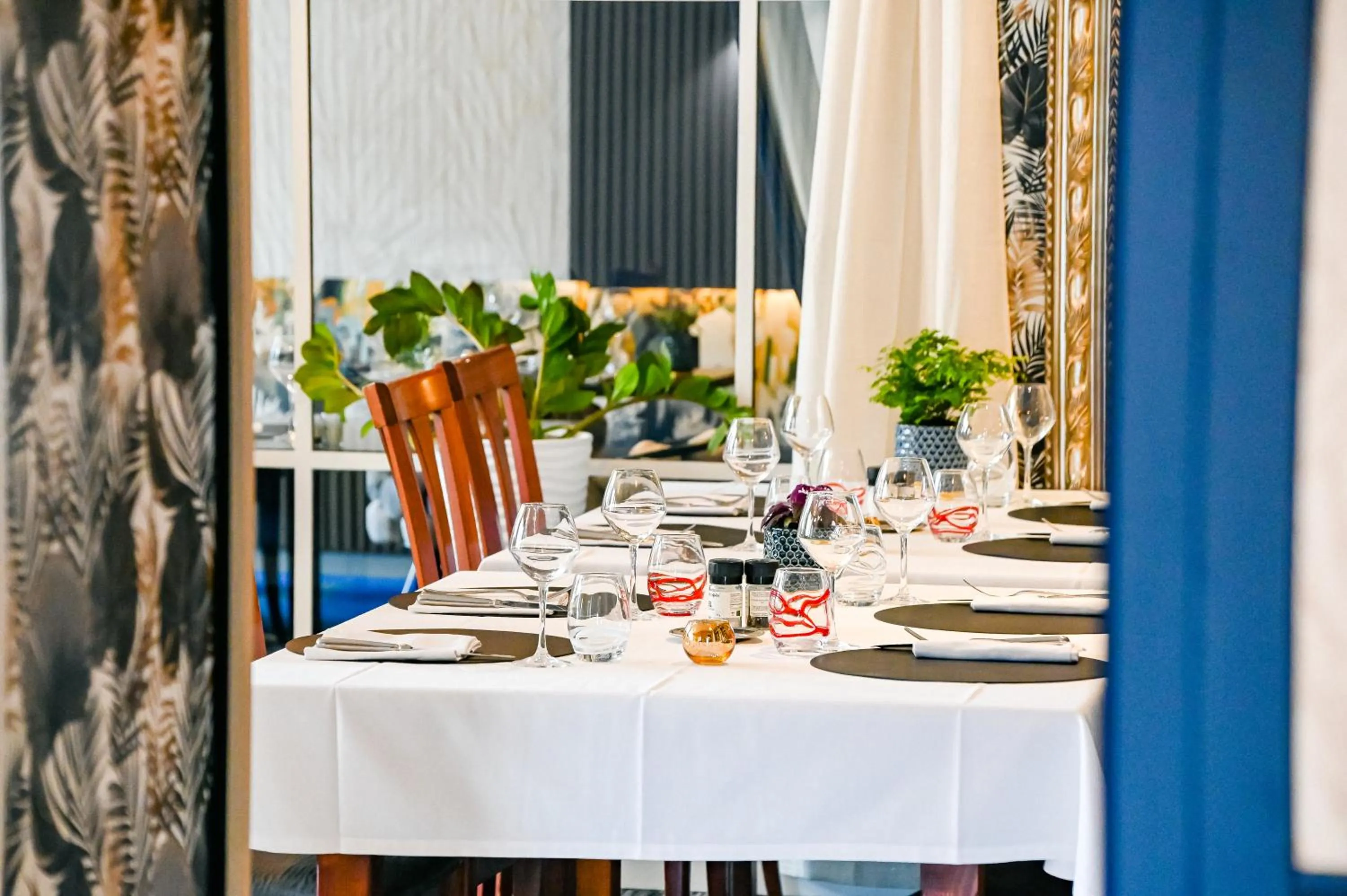 Restaurant/places to eat in La glycine hotel, spa et bien-être