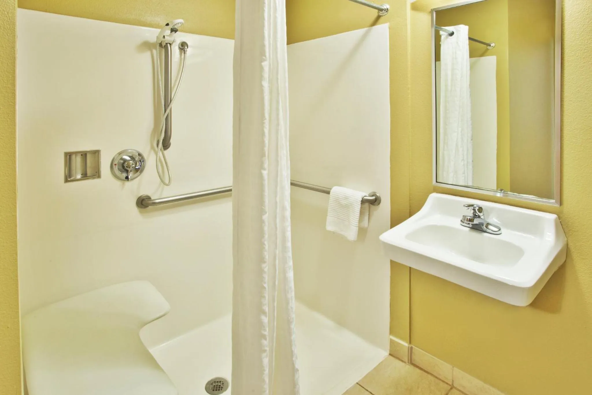 Photo of the whole room in Candlewood Suites Killeen - Fort Hood Area by IHG