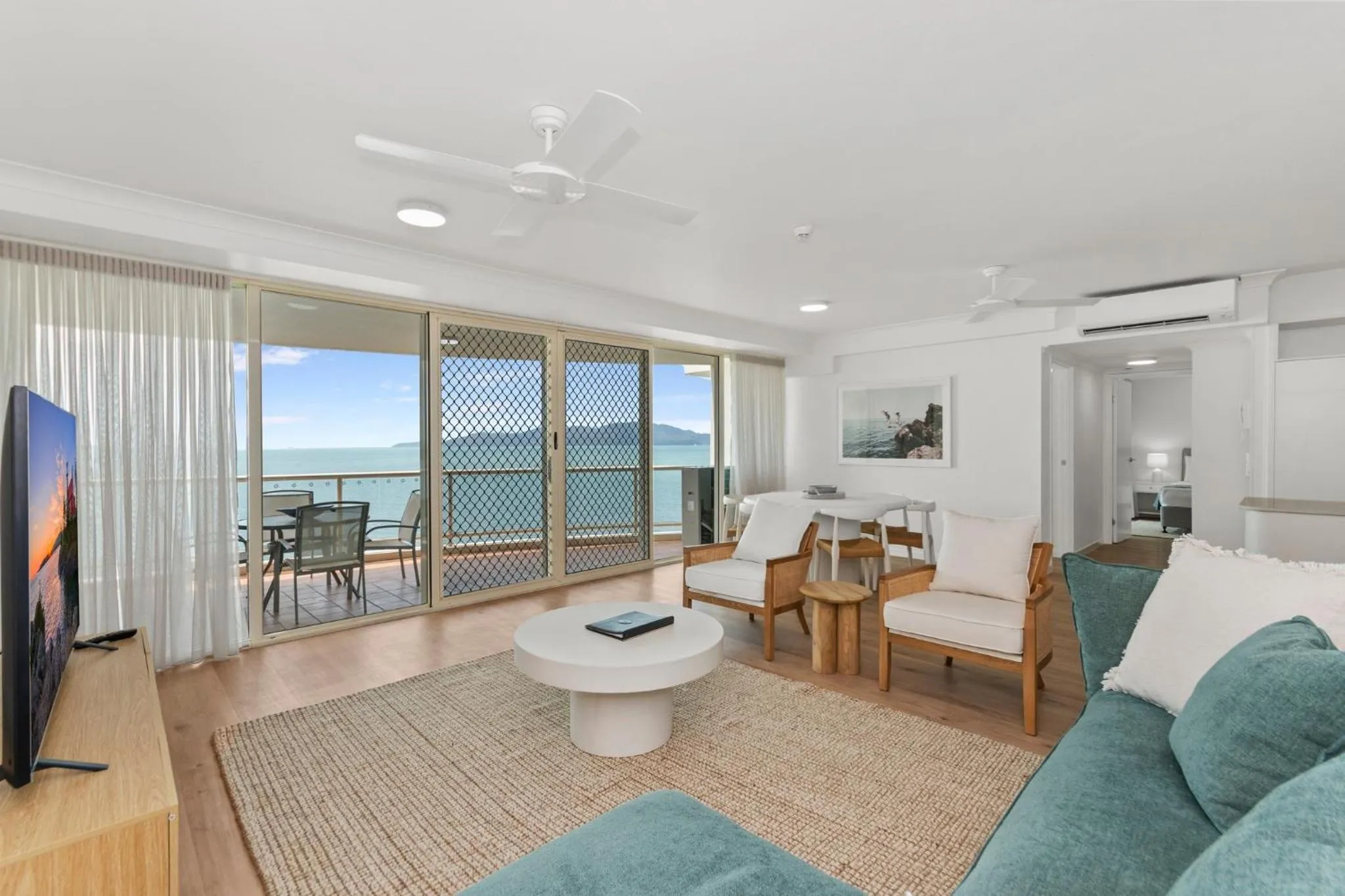 Living room in Mariners North Holiday Apartments