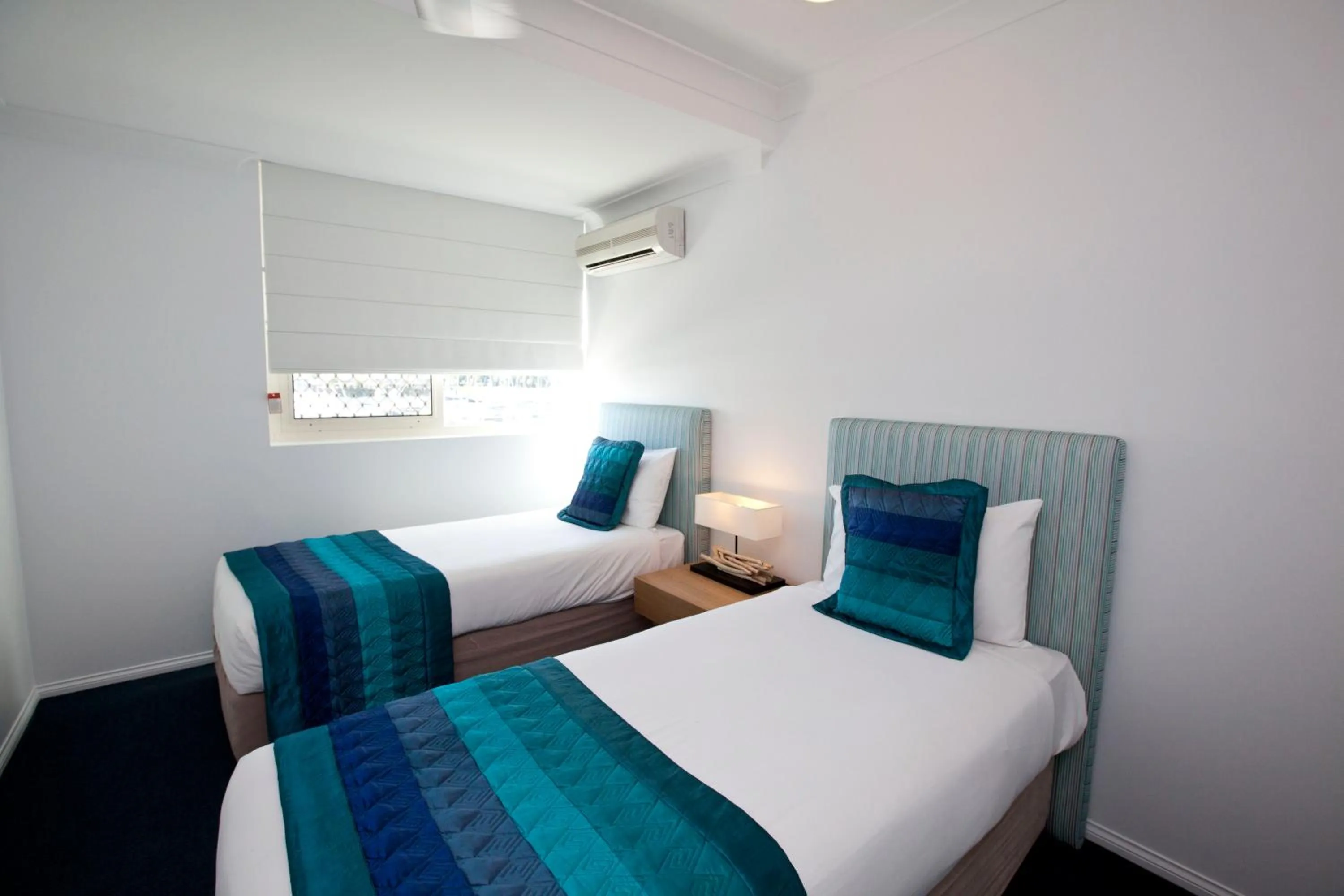 Bed in Mariners North Holiday Apartments