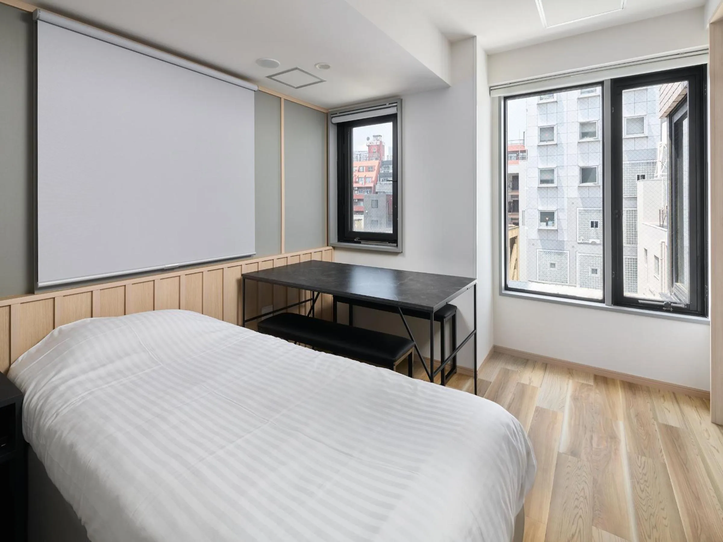 Photo of the whole room, Bed in Shinjuku City Hotel N.U.T.S Tokyo