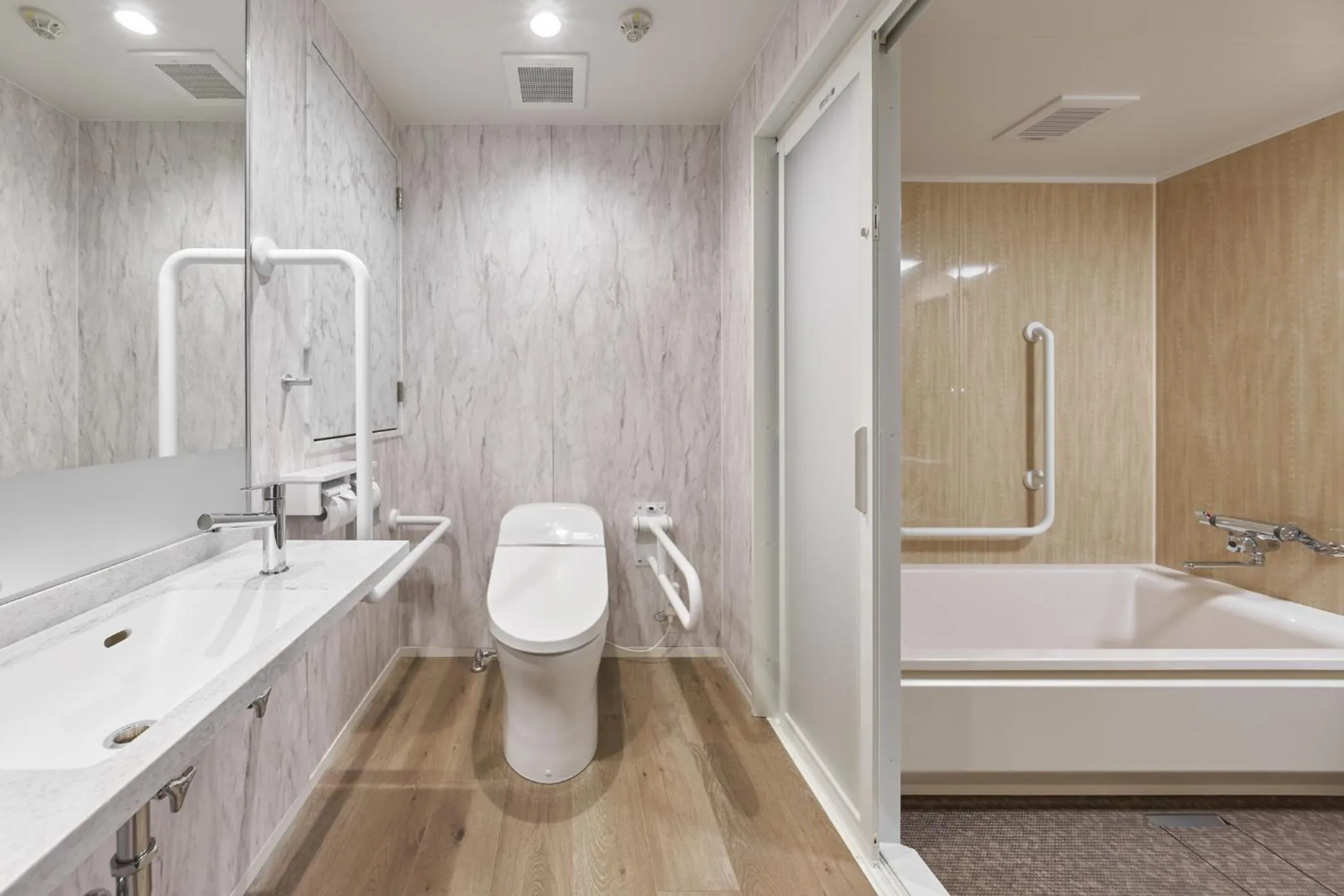 Bathroom in Shinjuku City Hotel N.U.T.S Tokyo