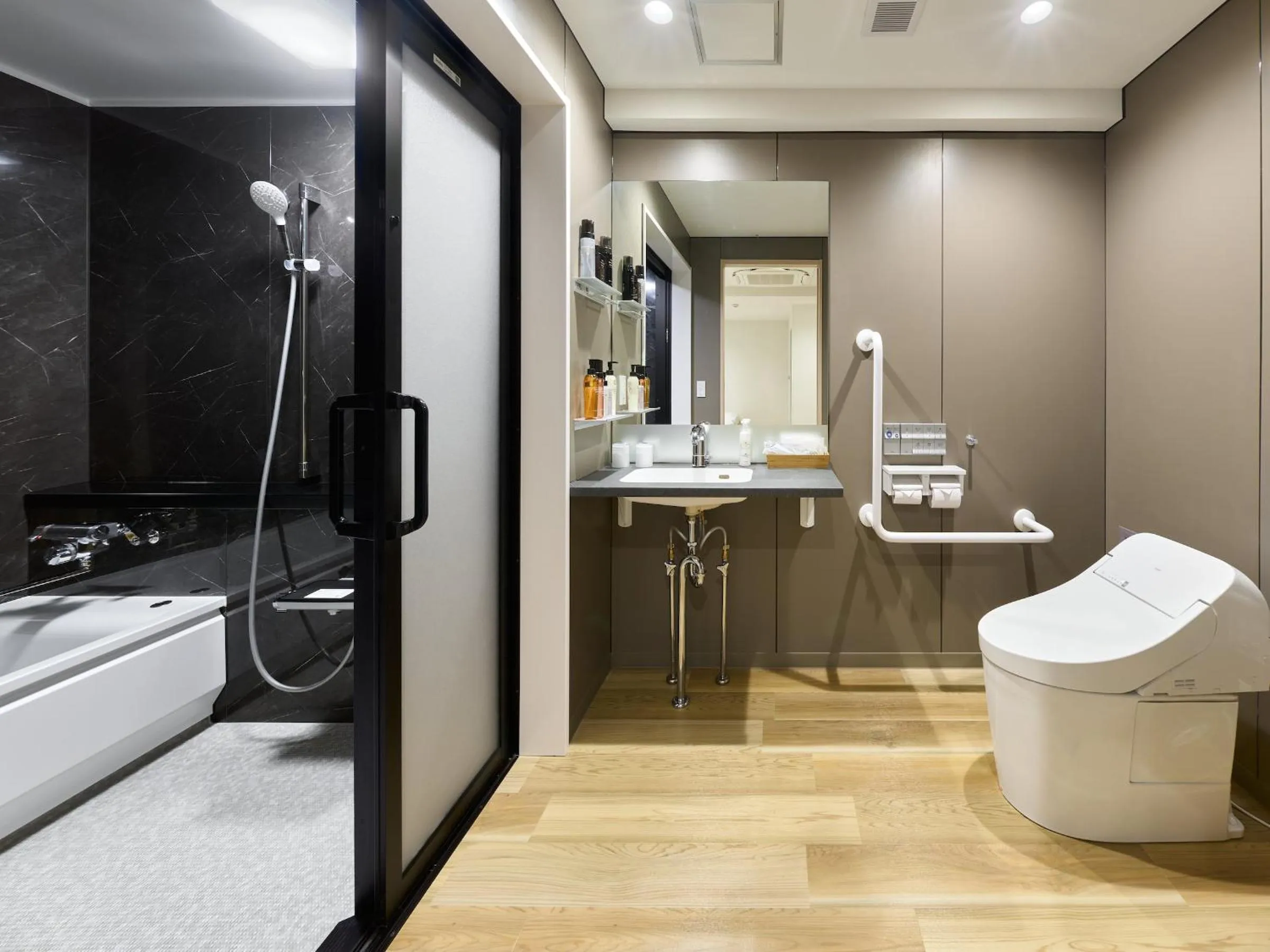 Bathroom in Shinjuku City Hotel N.U.T.S Tokyo