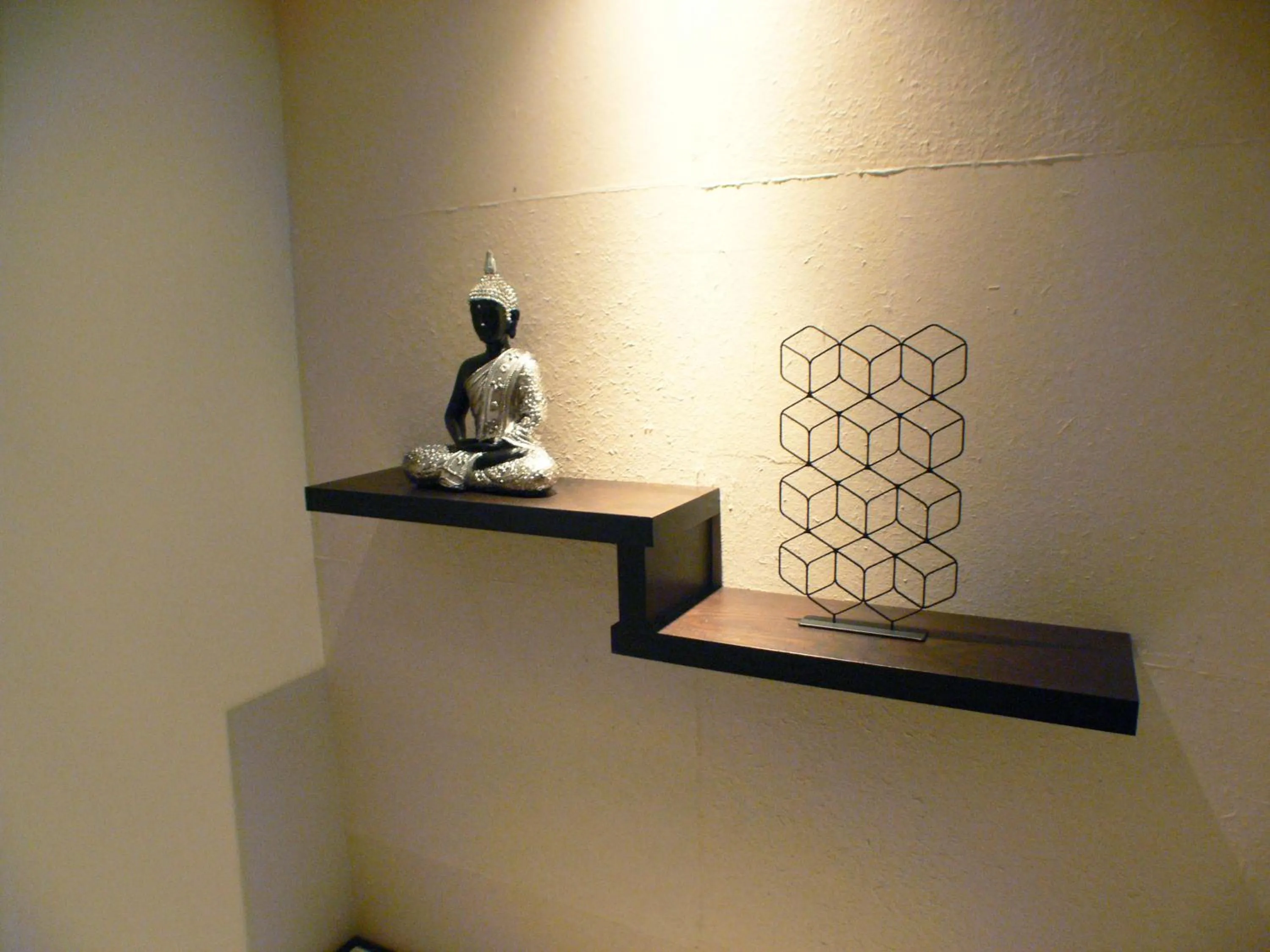 Decorative detail in Shinjuku City Hotel N.U.T.S Tokyo