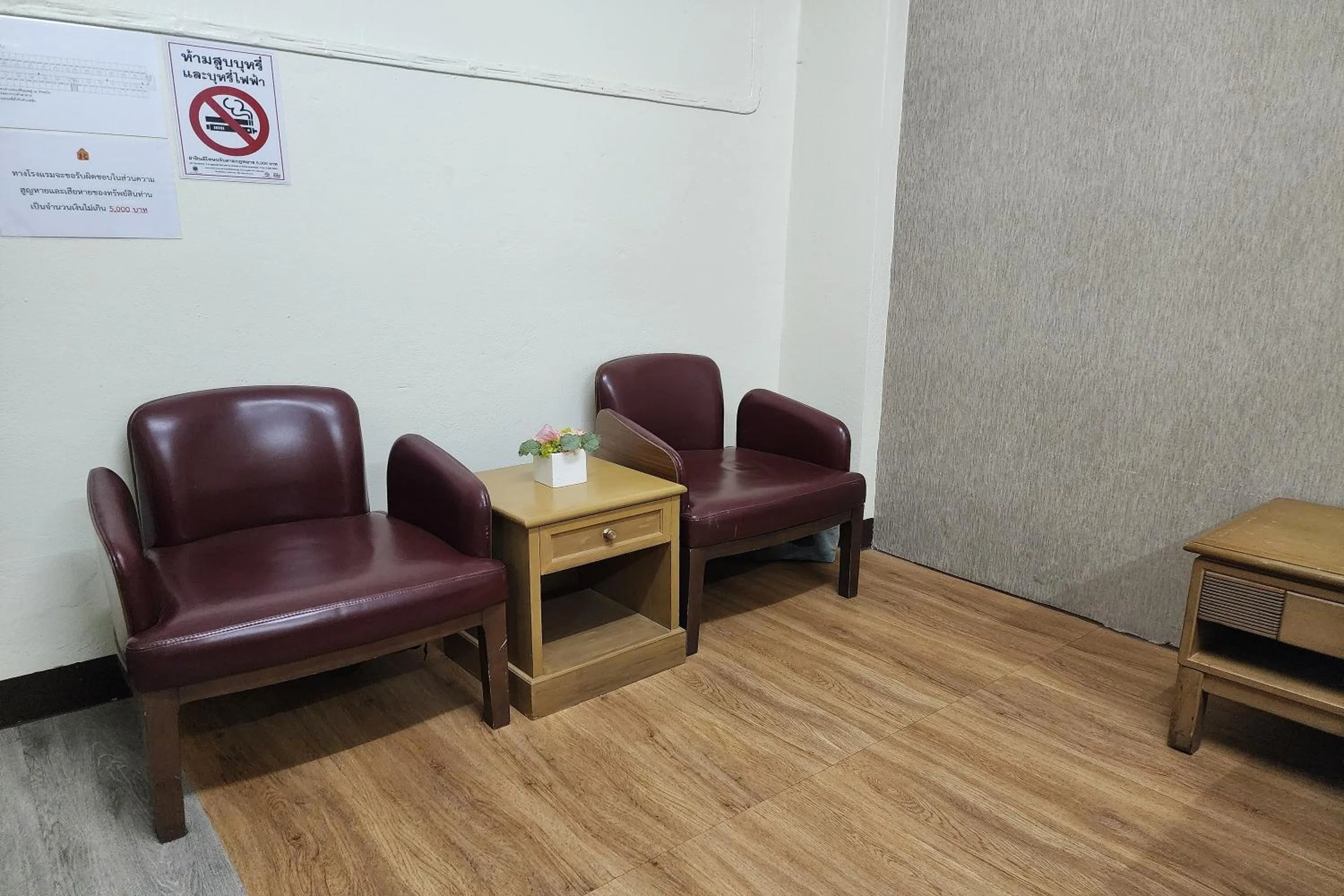 Bedroom in Kim Hotel At Bangplong