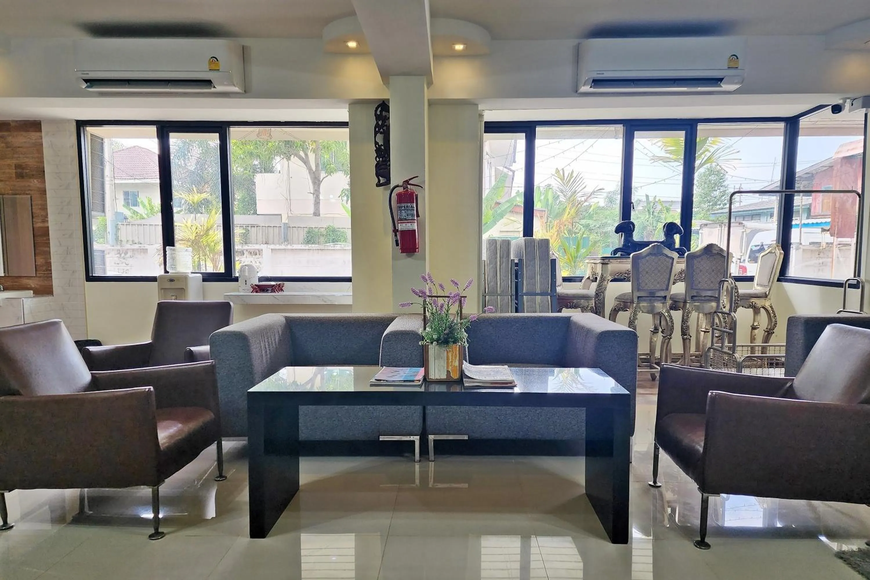 Lobby or reception in Kim Hotel At Bangplong