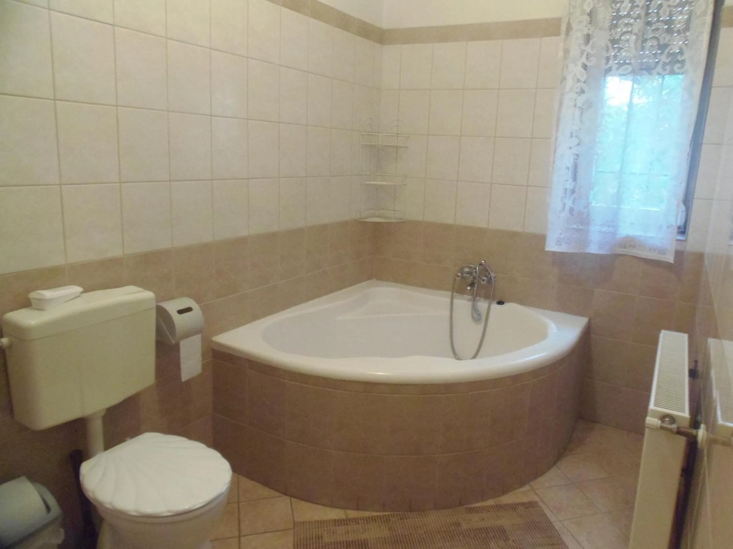 Hoforras Vip Apartman