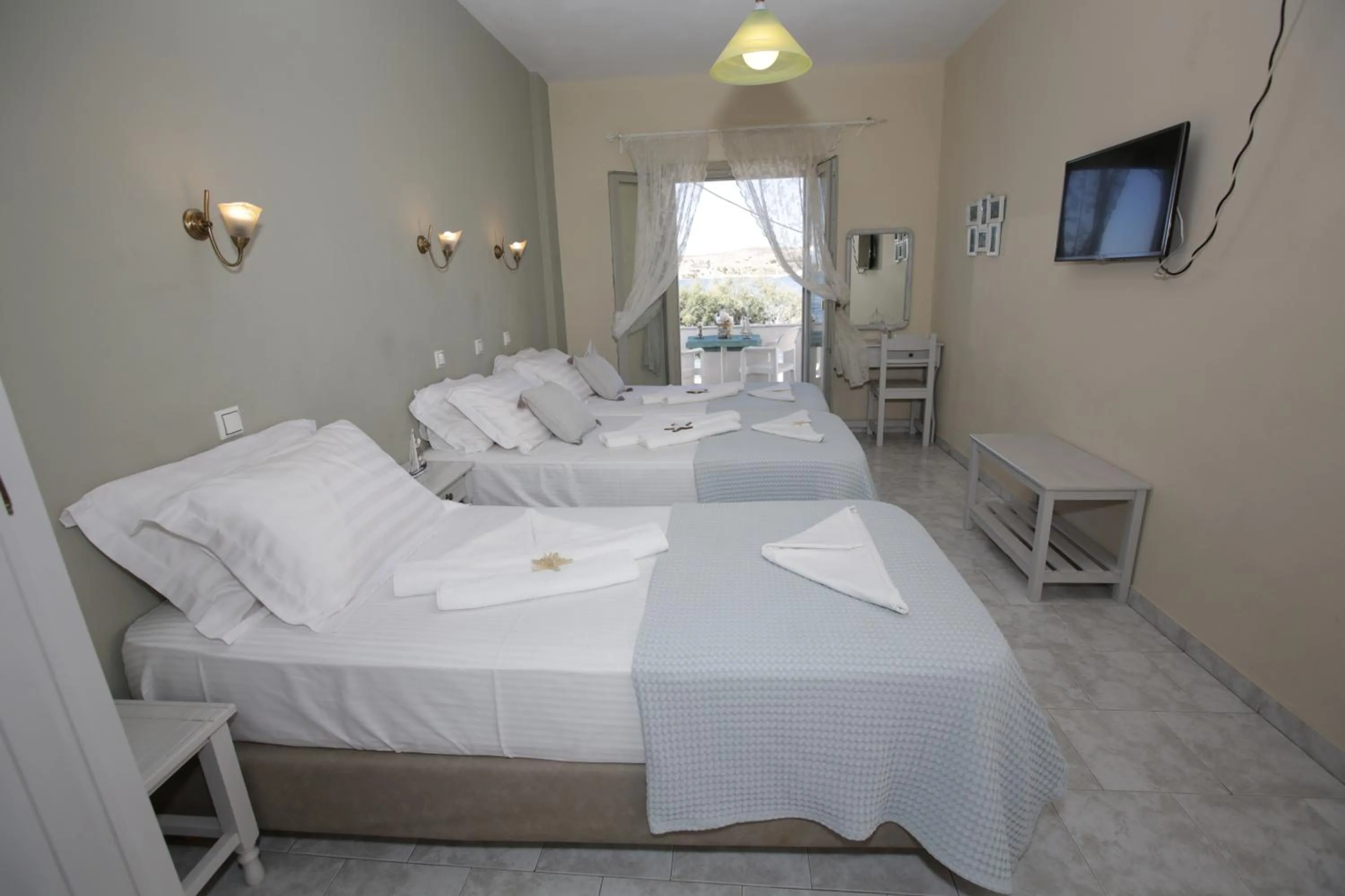 Bed in Alexandra's Rooms