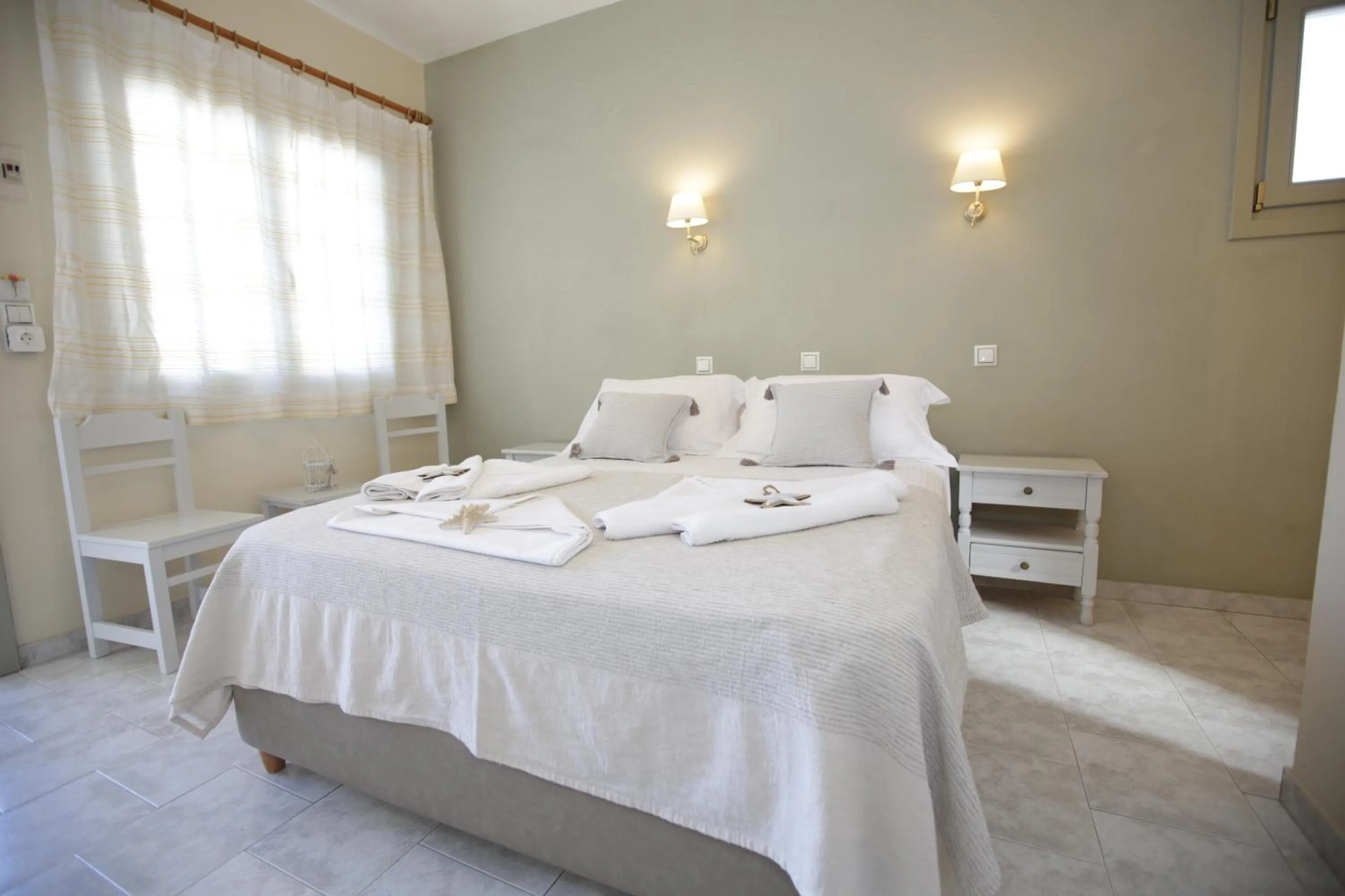 Bed in Alexandra's Rooms