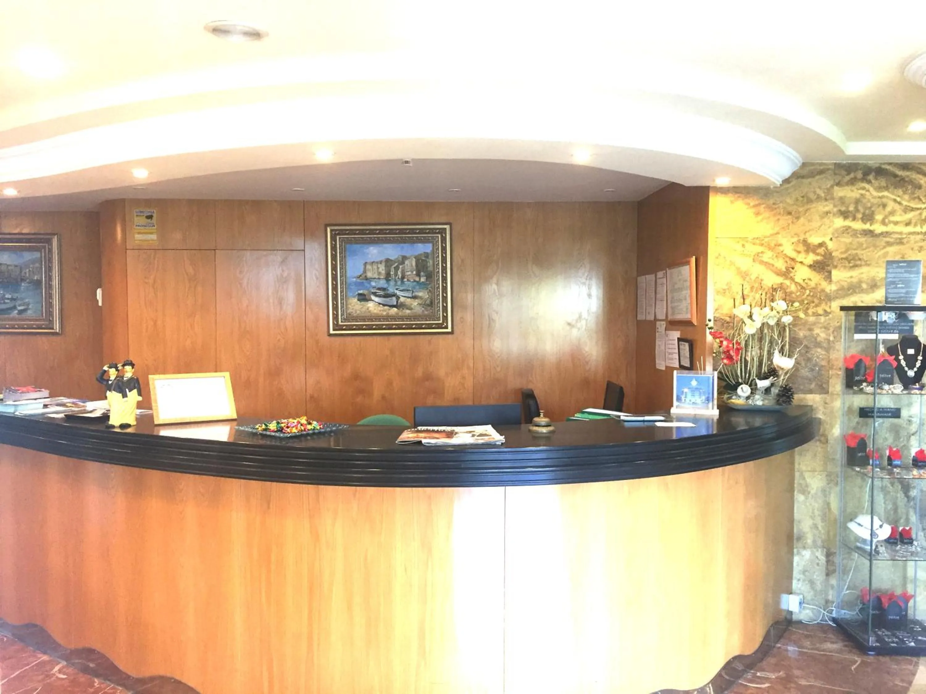 Lobby or reception in Hotel Nueva Plaza