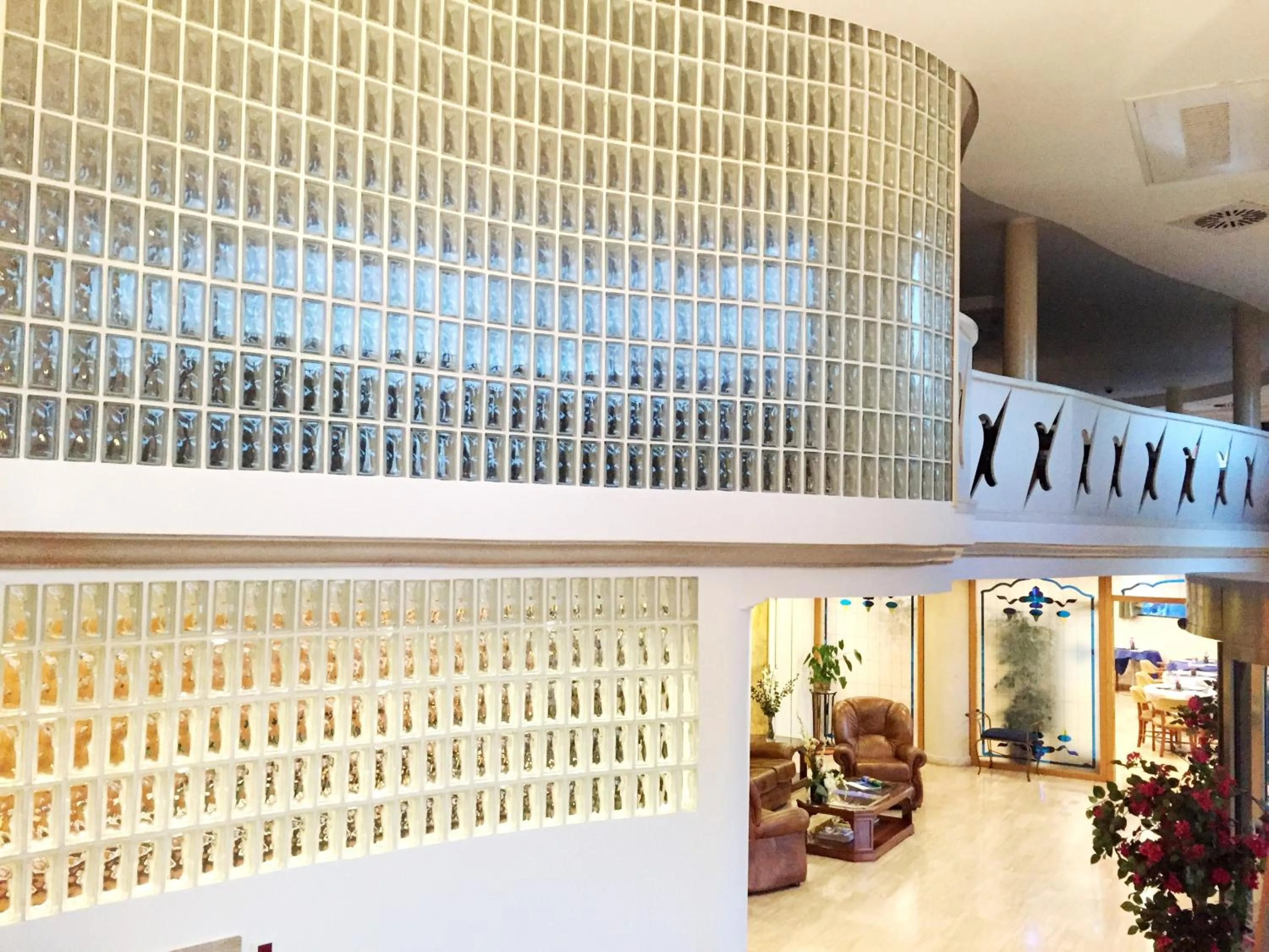 Dining area in Hotel Nueva Plaza