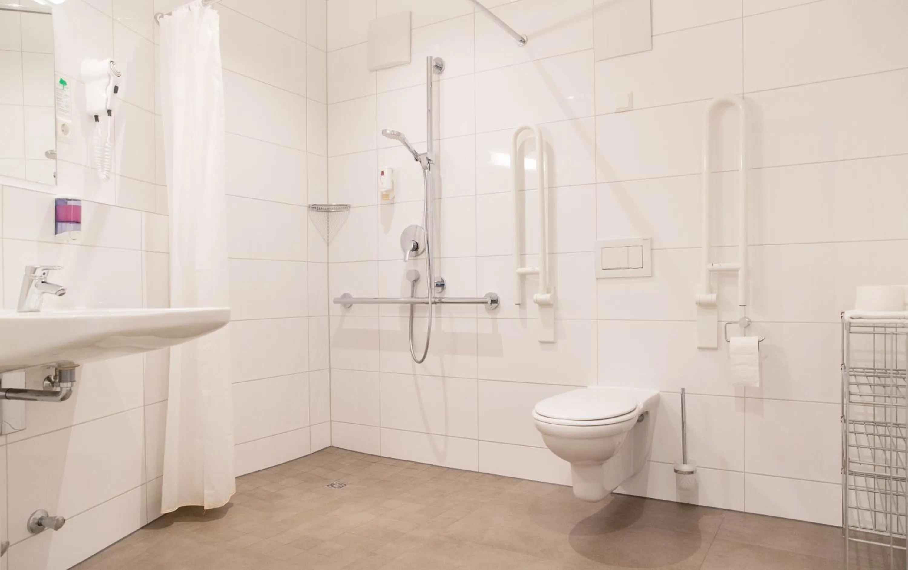 Shower in Hotel Restaurant JÄGERHAUS