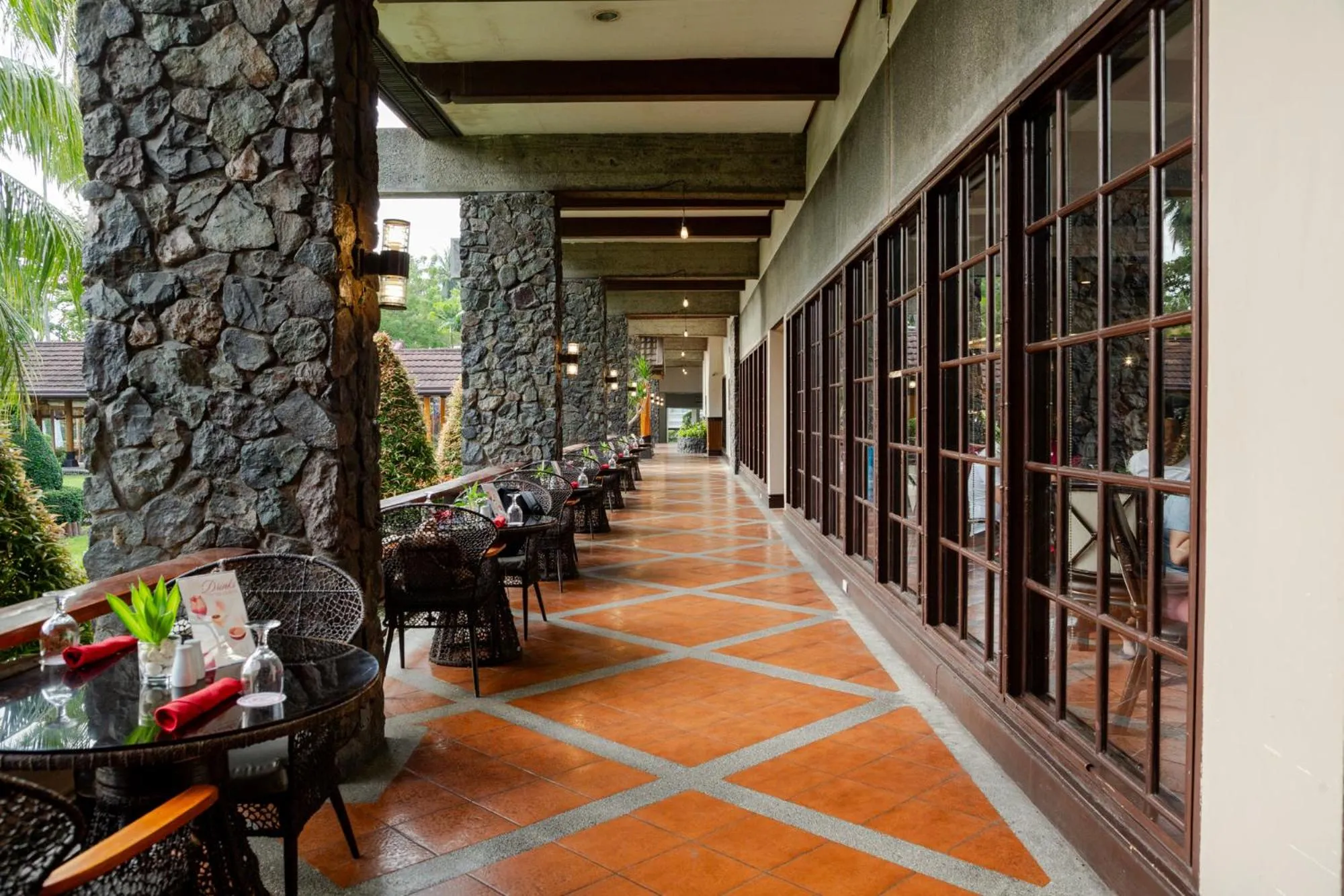 Restaurant/places to eat in Waterfront Insular Hotel Davao