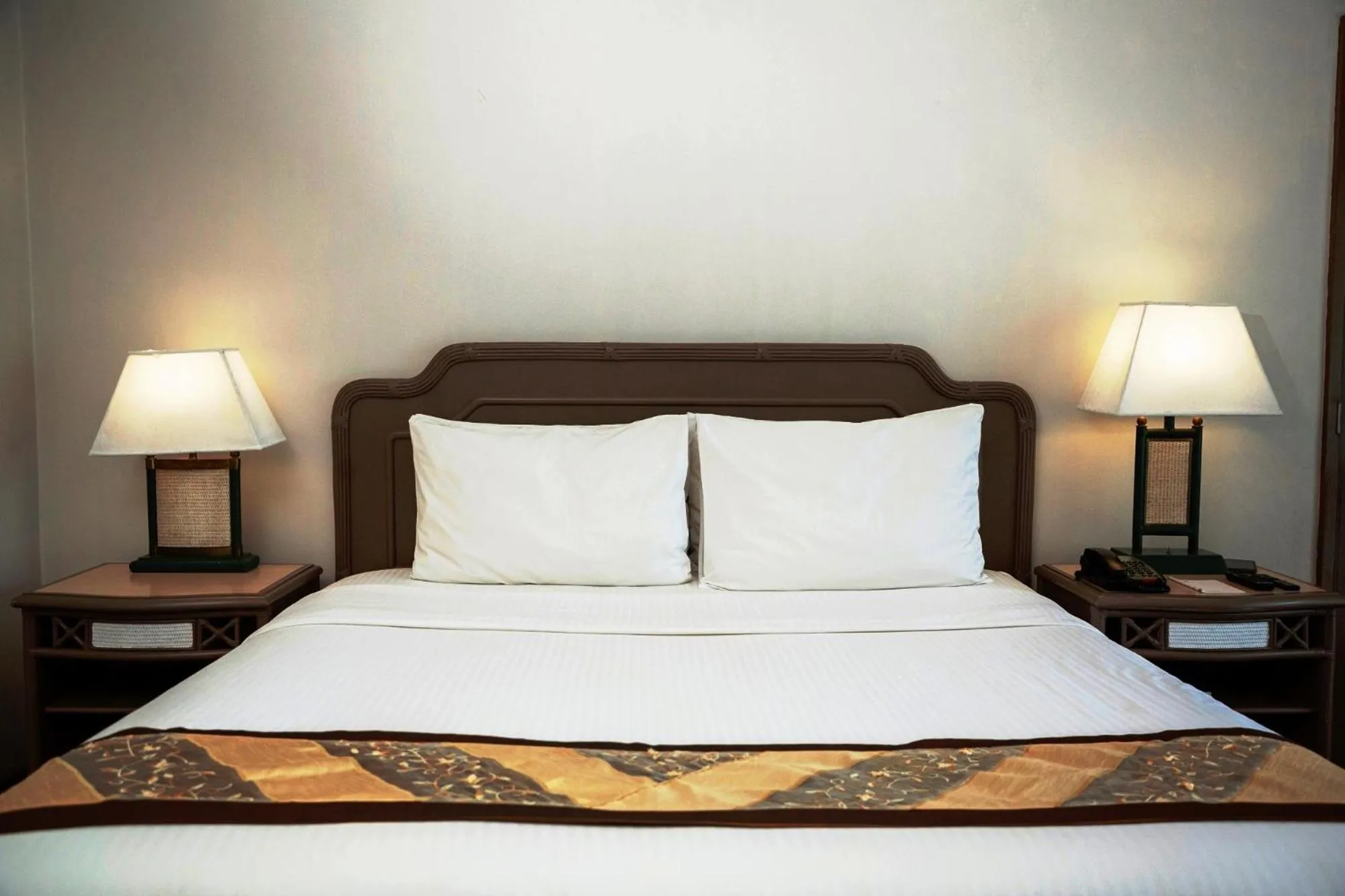 Bed in Waterfront Insular Hotel Davao