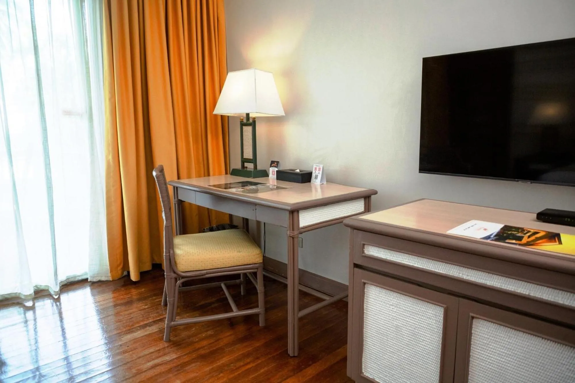 Bed in Waterfront Insular Hotel Davao