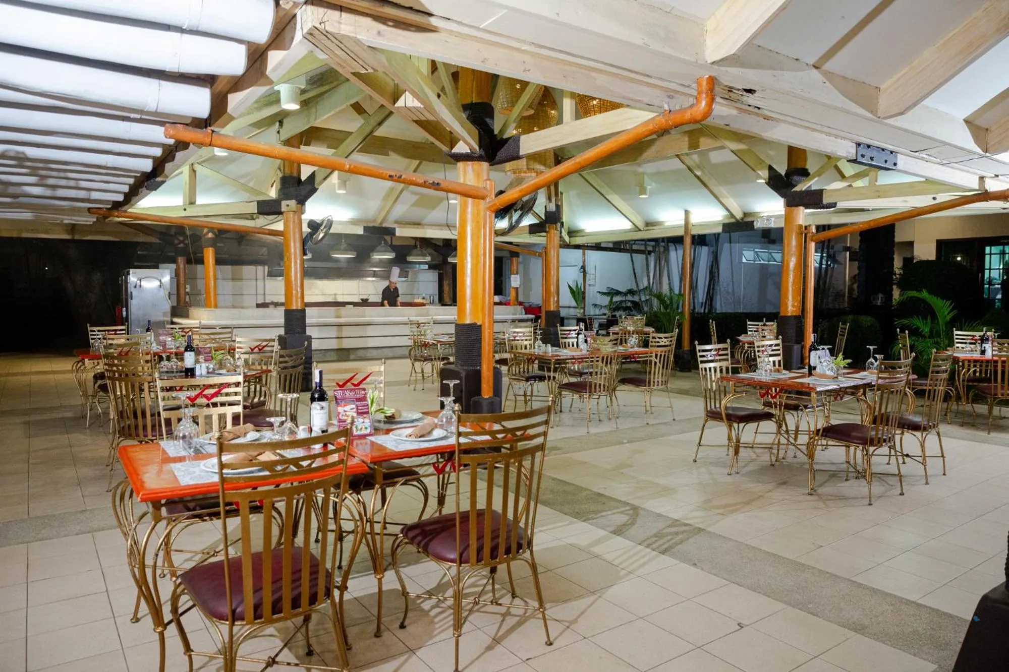 Restaurant/places to eat in Waterfront Insular Hotel Davao