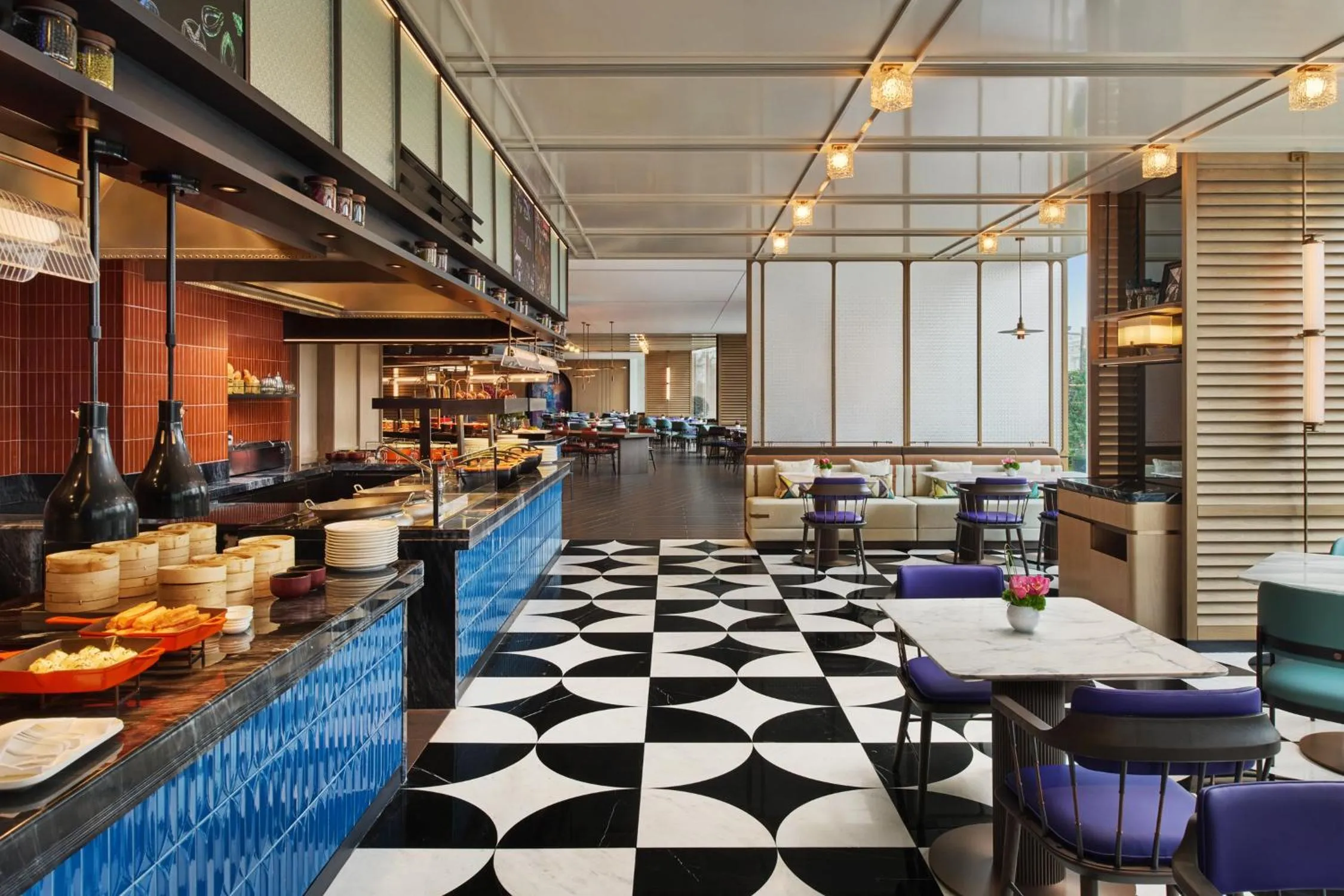 Restaurant/places to eat in Renaissance Shanghai Hongqiao