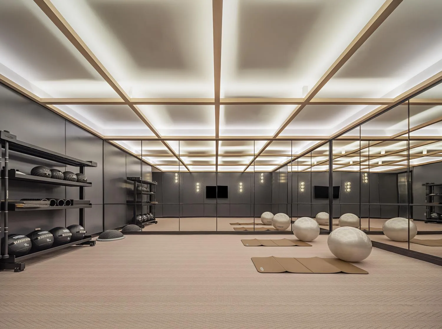 Fitness centre/facilities in Renaissance Shanghai Hongqiao