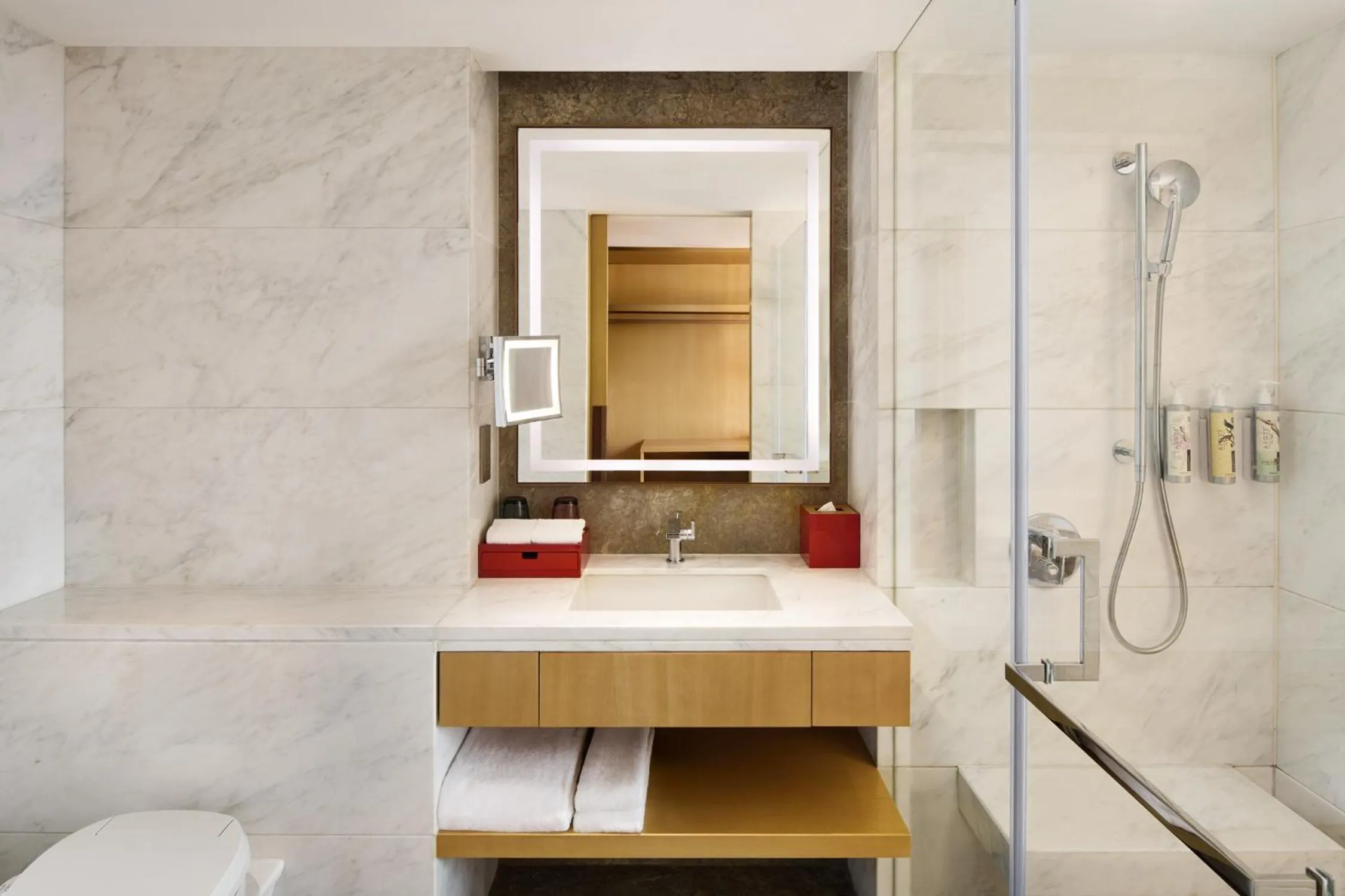 Renaissance Shanghai Hongqiao