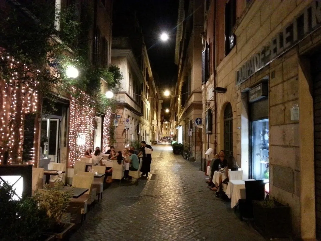 Patio in Hotel La Lumiere Di Piazza Di Spagna