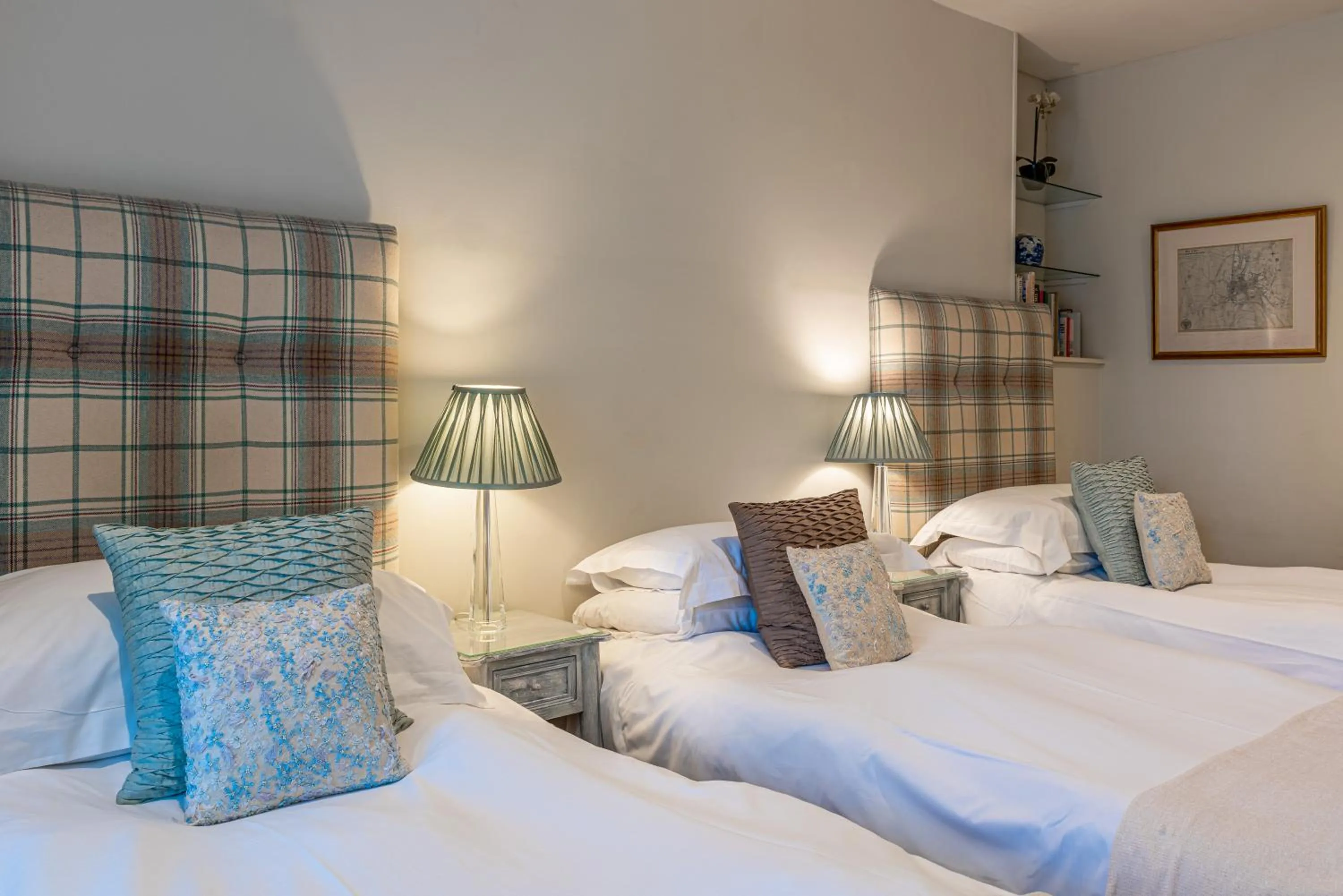 Bedroom, Bed in Lorne House Bed & Breakfast