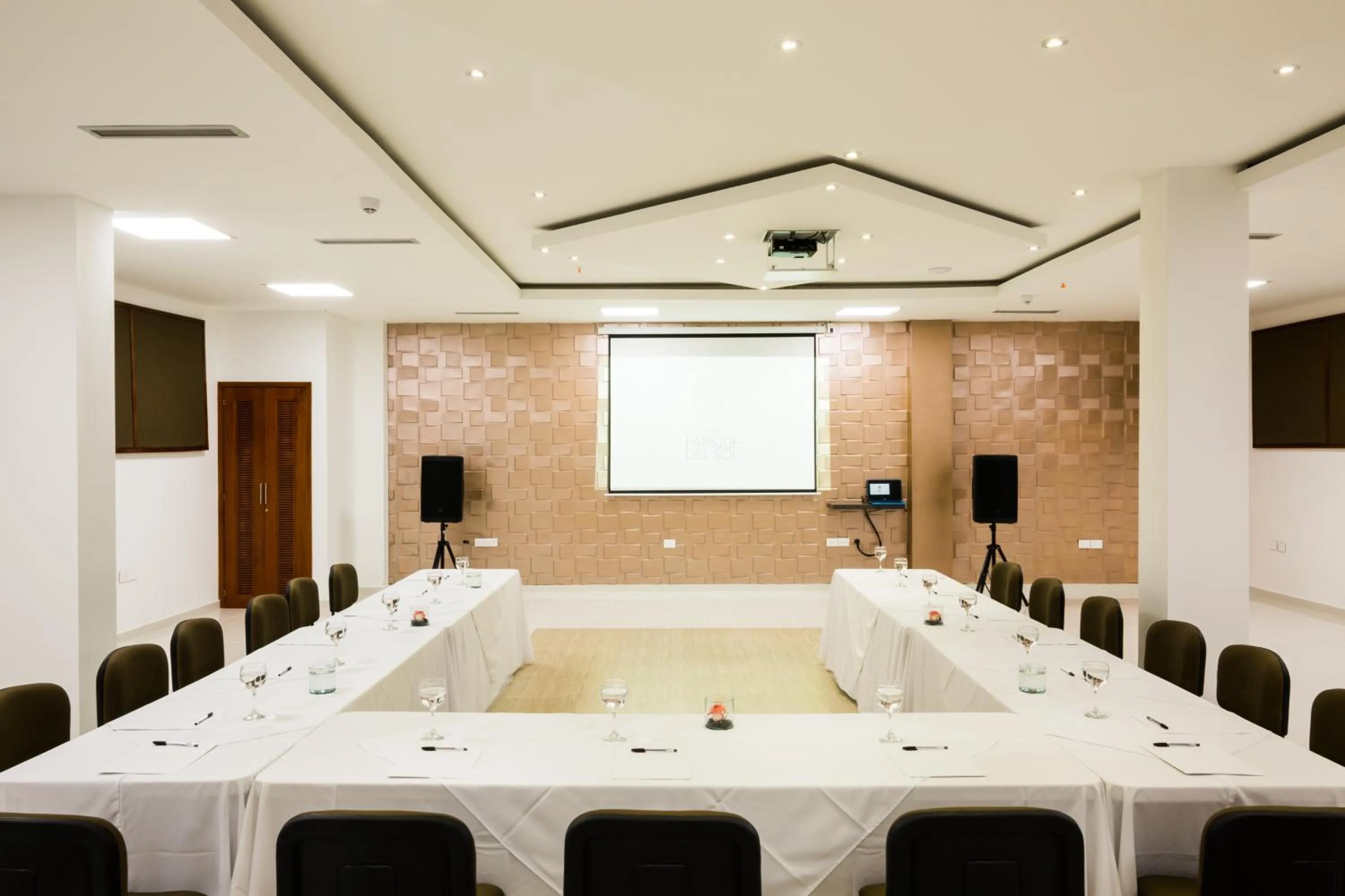 Meeting/conference room in Hotel Parque Del Sol