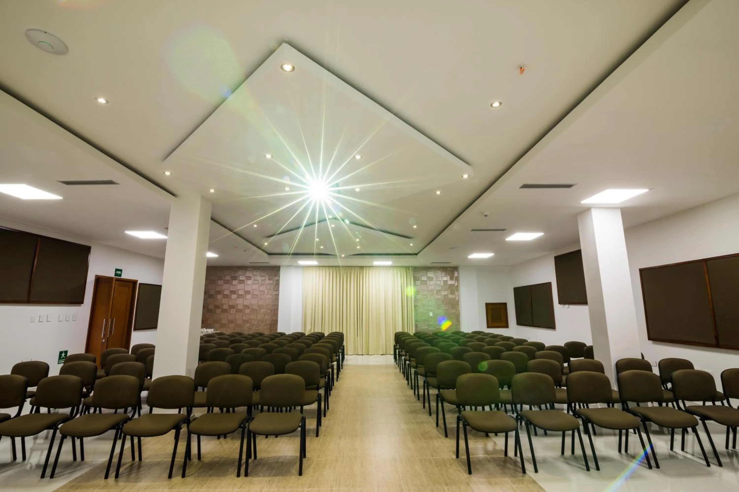 Lounge or bar in Hotel Parque Del Sol