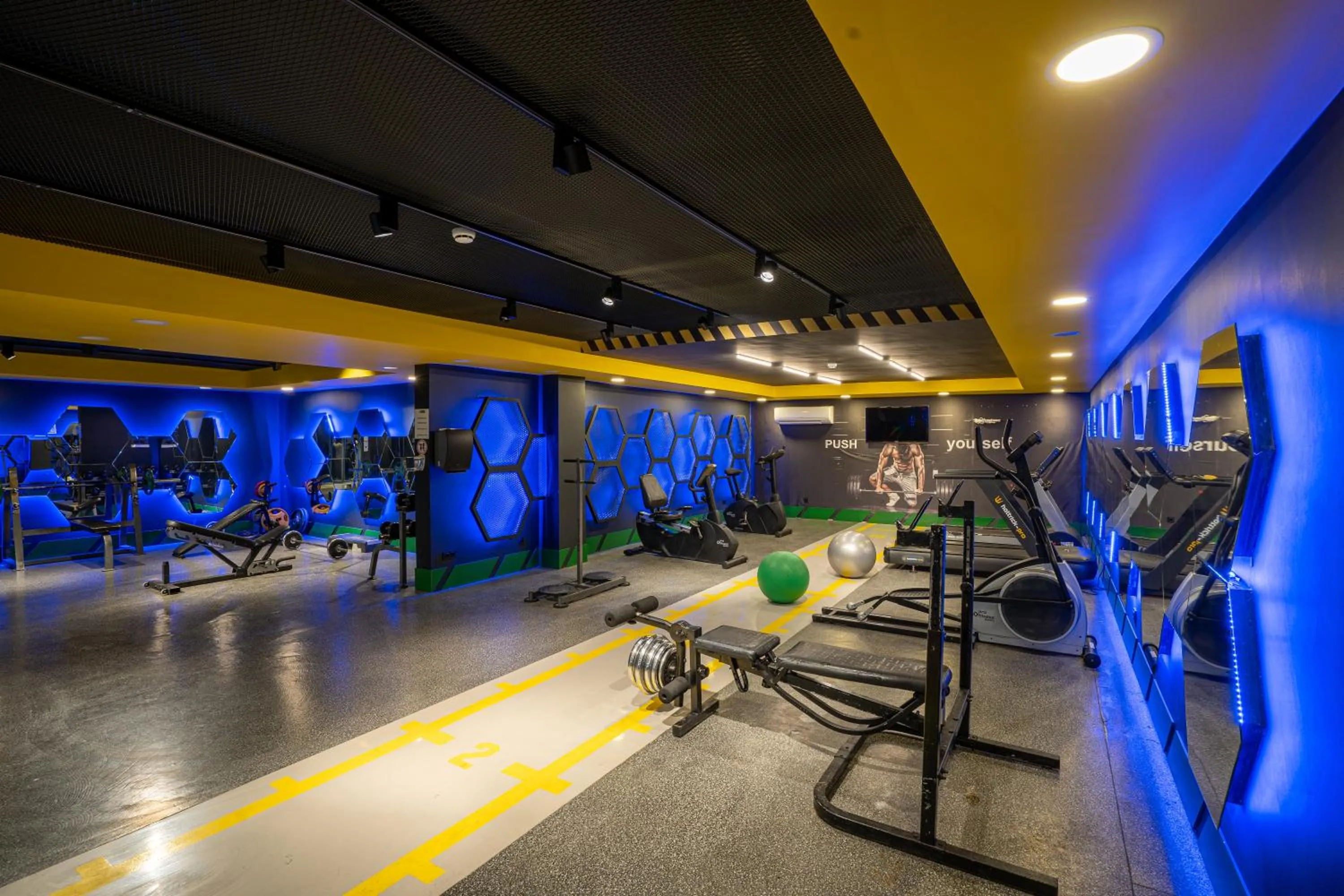 Fitness centre/facilities in Club Hotel Felicia Village