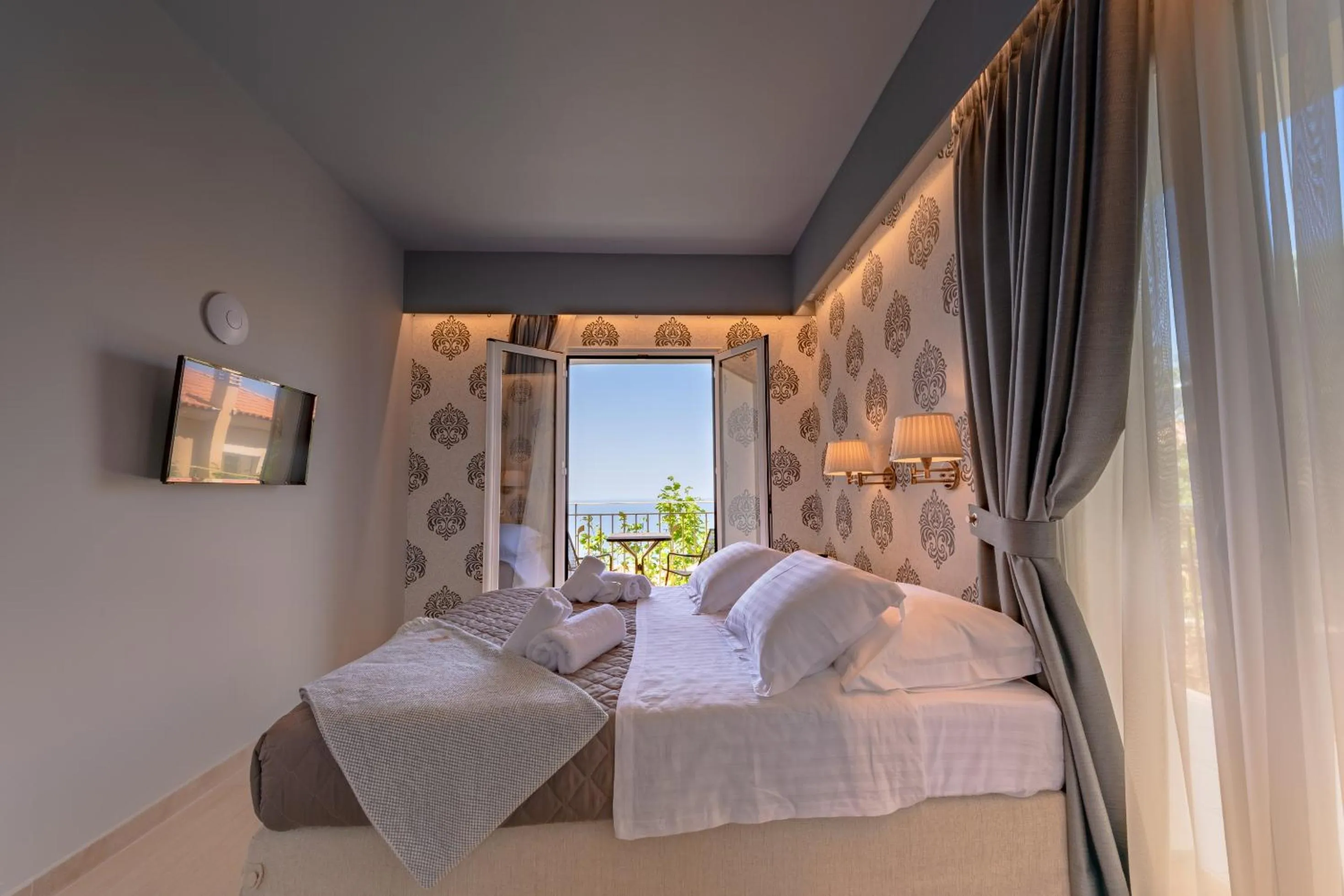 Bed in Petani Bay Hotel - Adults Only