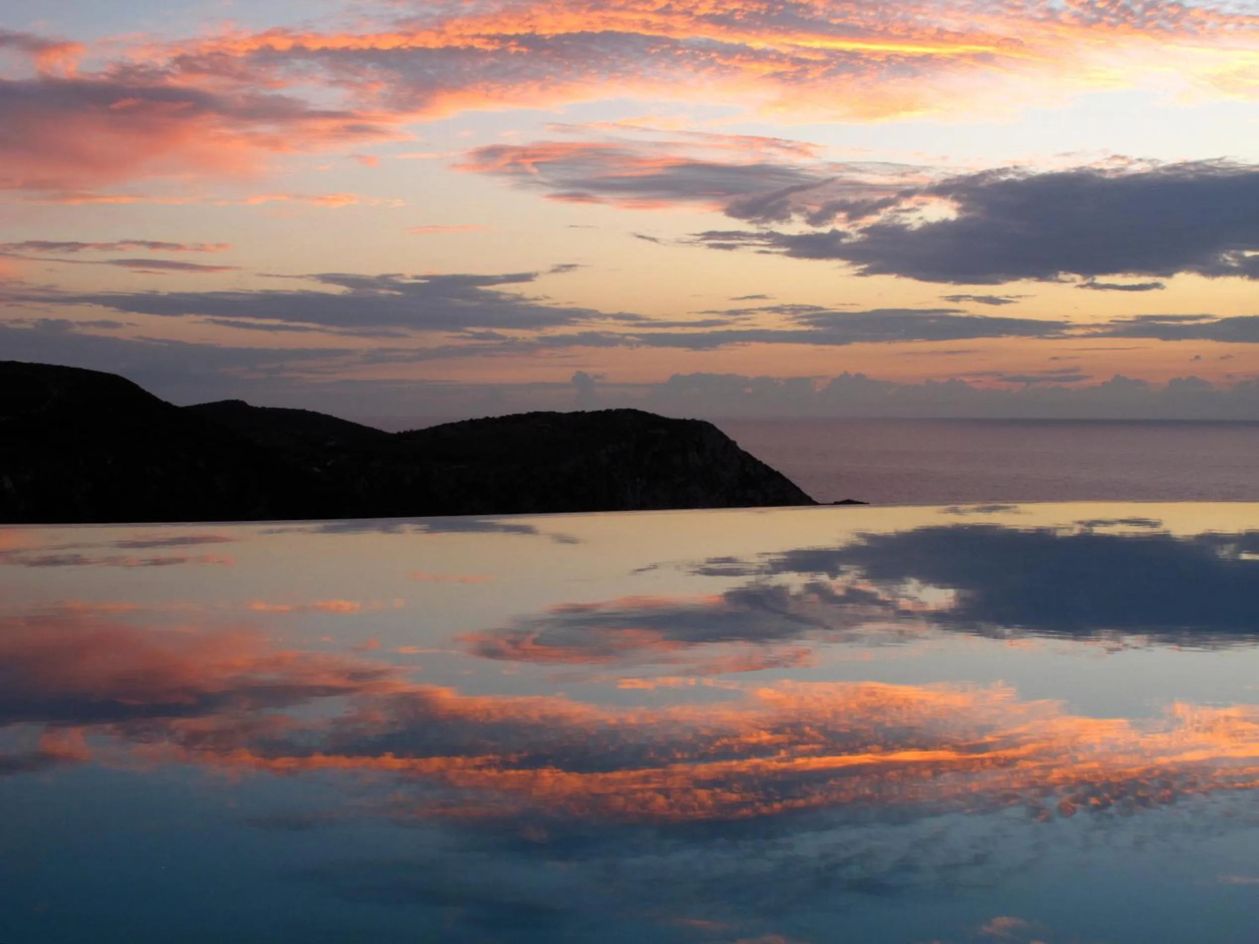 Swimming pool in Petani Bay Hotel - Adults Only