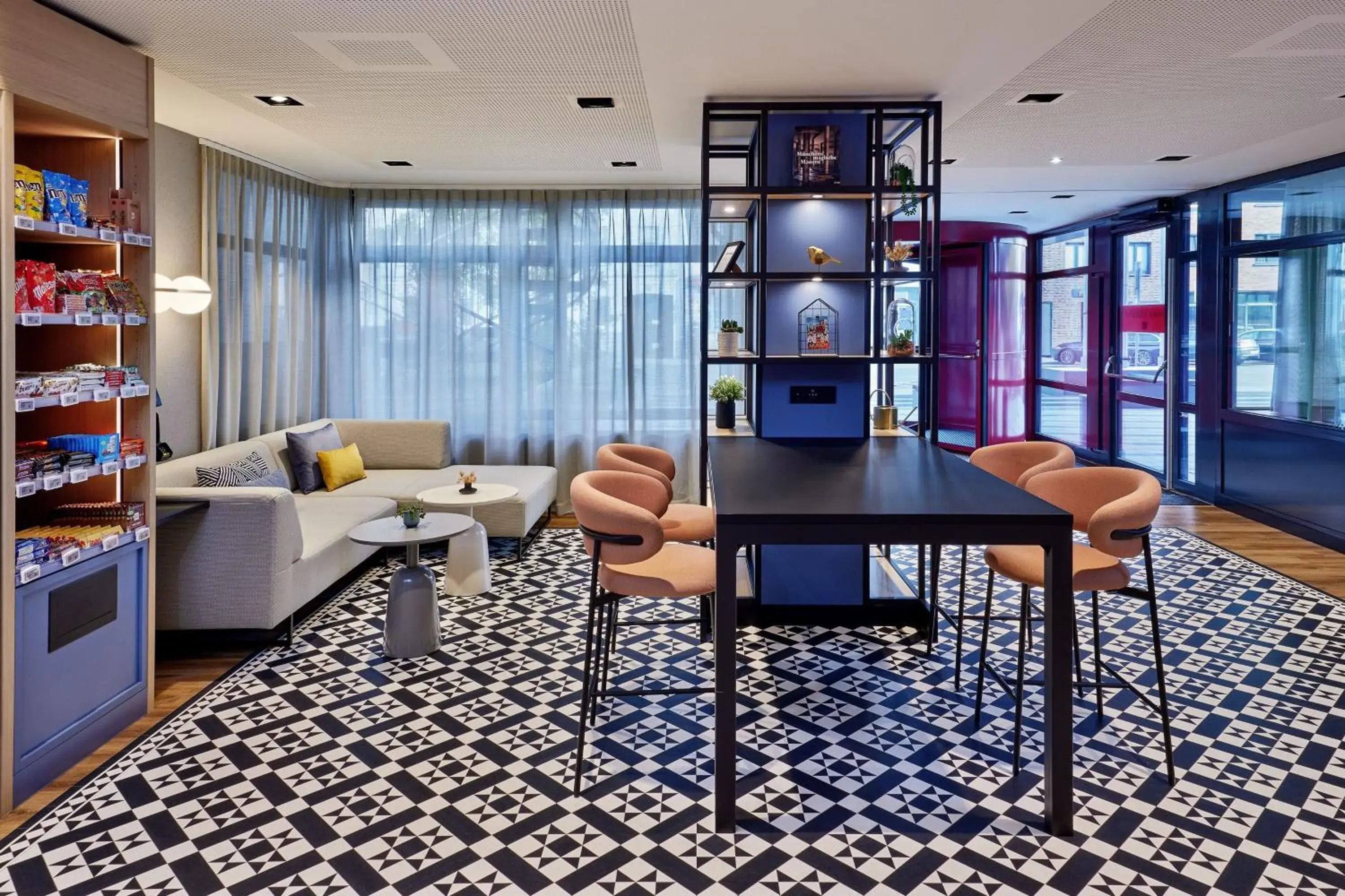 Lobby or reception in Residence Inn by Marriott Munich Central