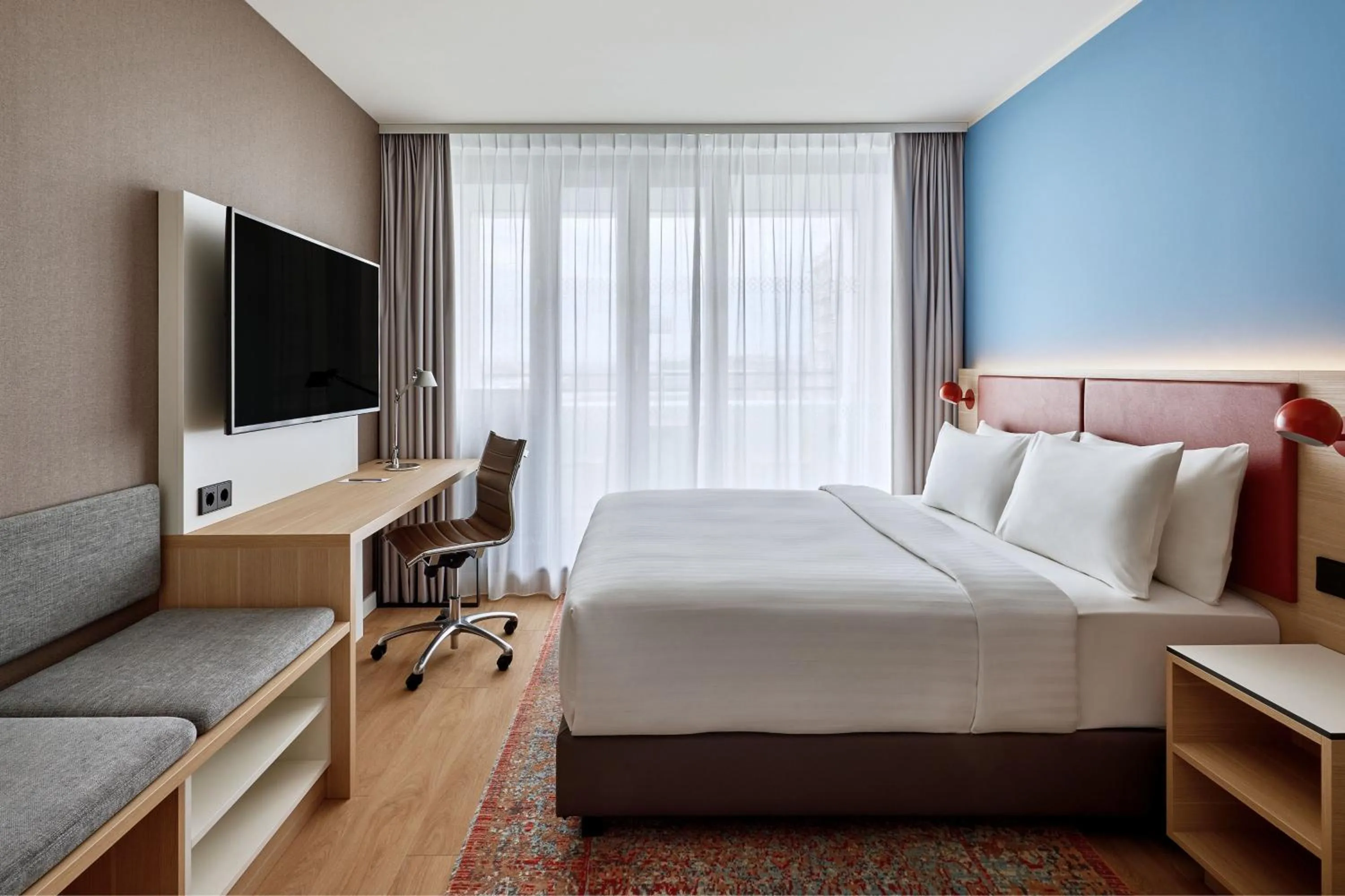 Photo of the whole room, Bed in Residence Inn by Marriott Munich Central
