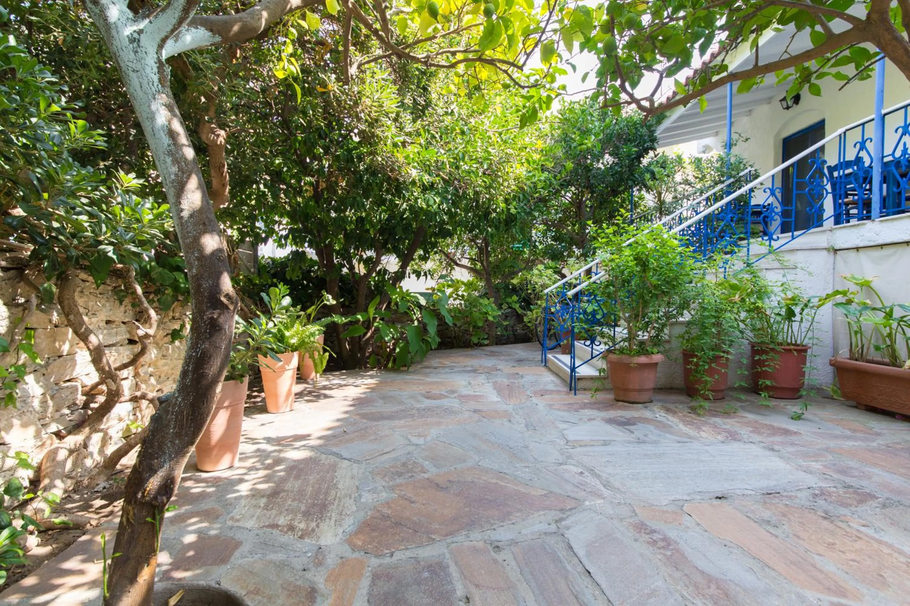 Facade/entrance in Atheras