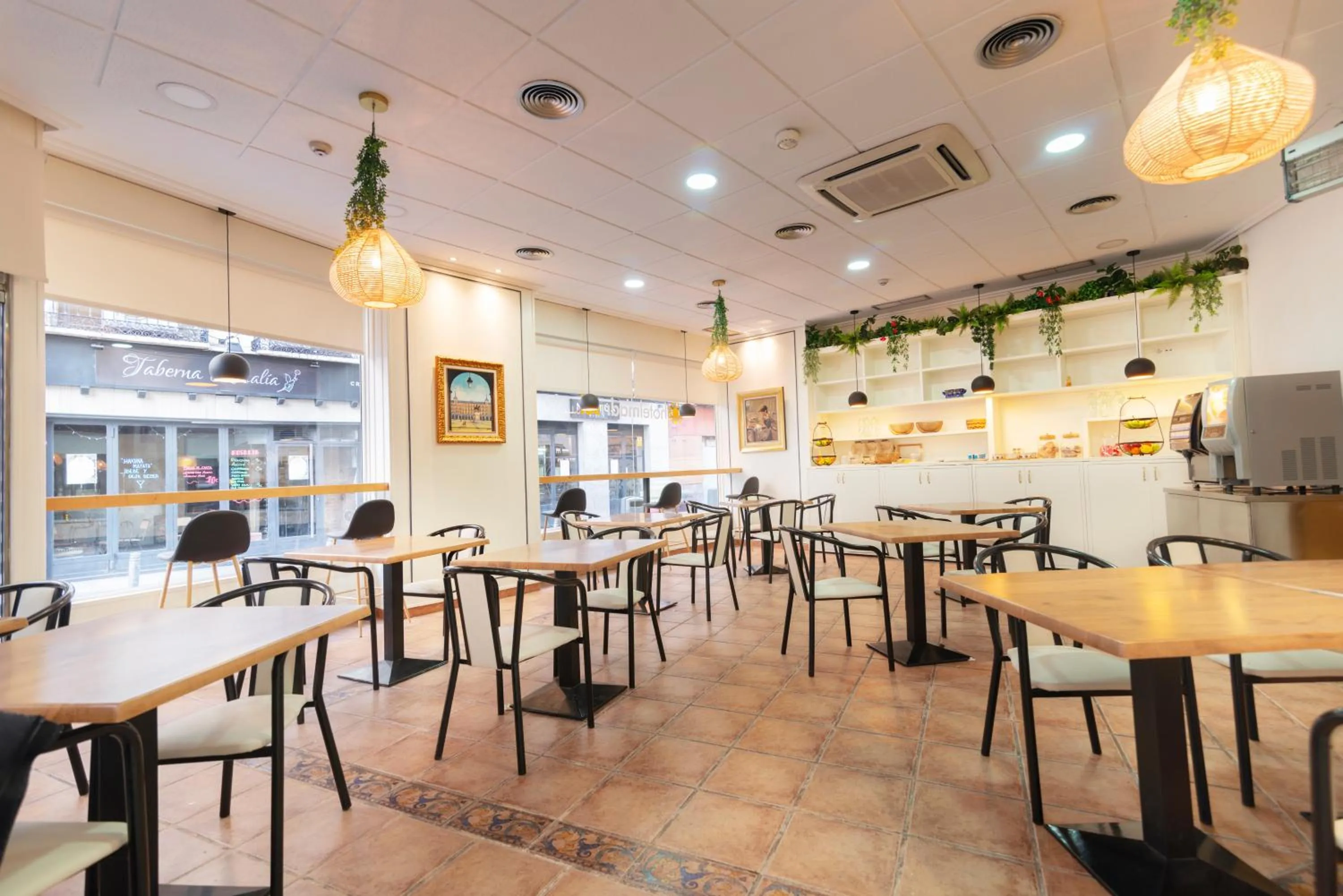 Breakfast in Madrisol