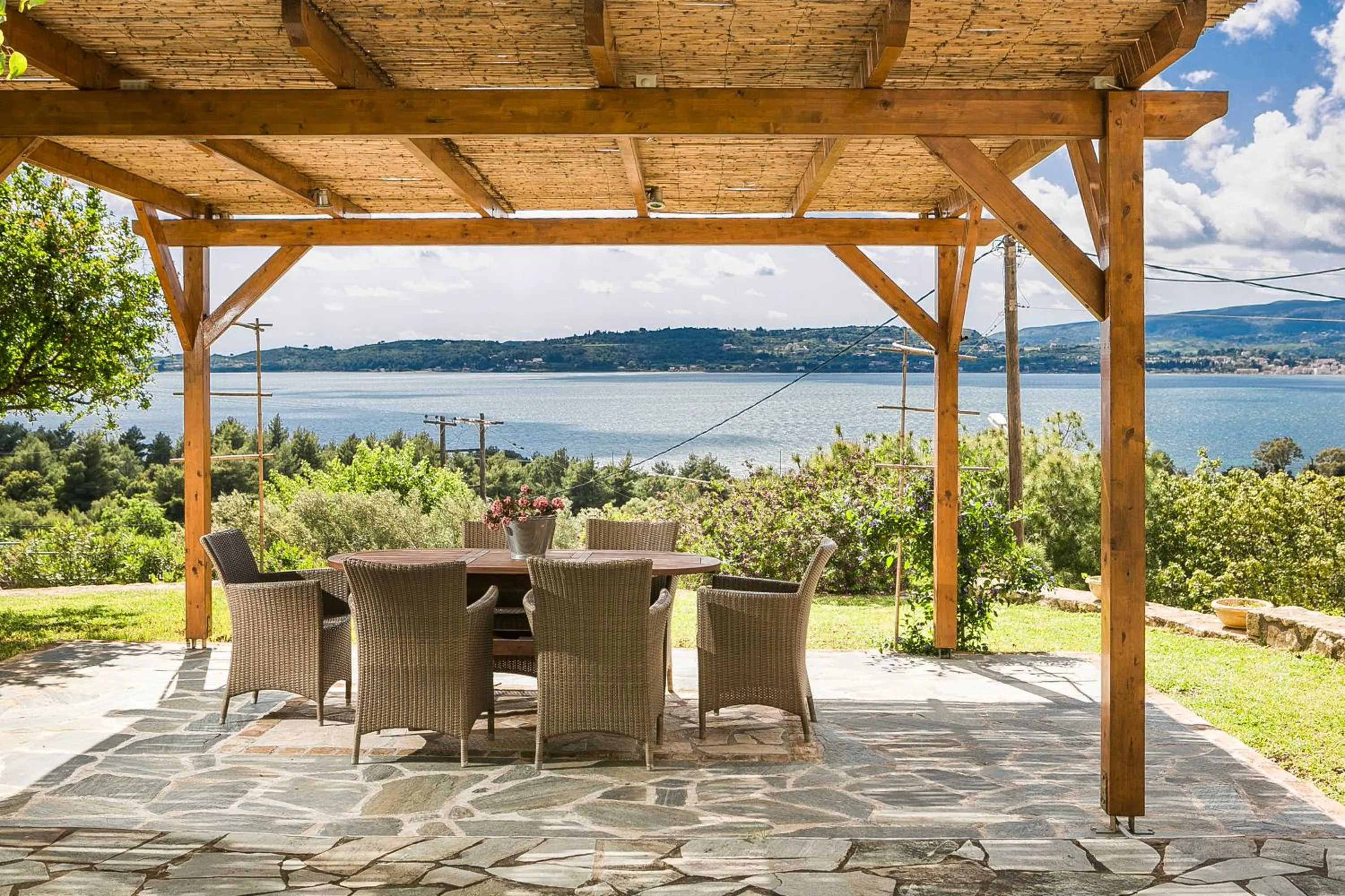 Patio in Panorama Fanari studios and apartments