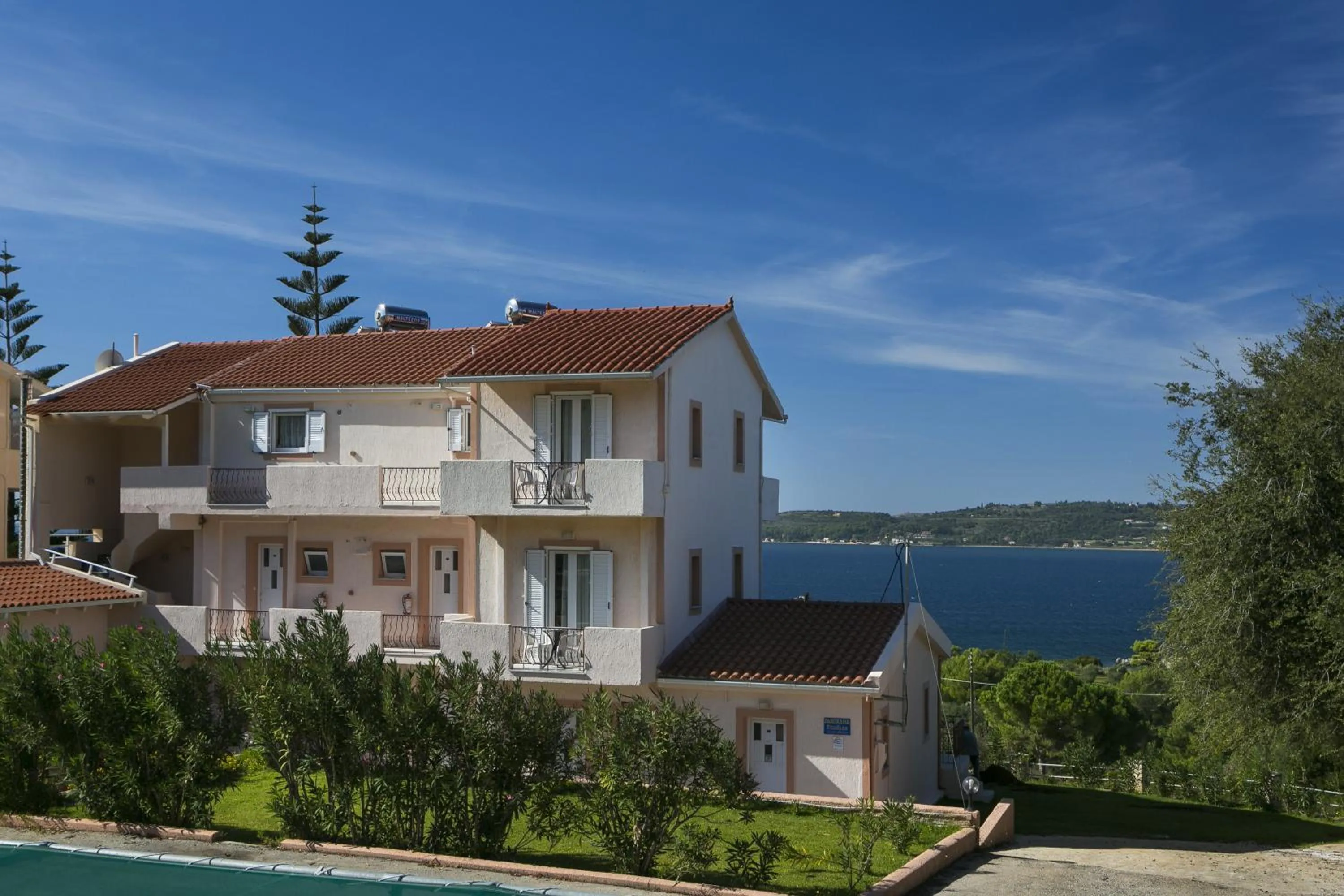 Facade/entrance in Panorama Fanari studios and apartments