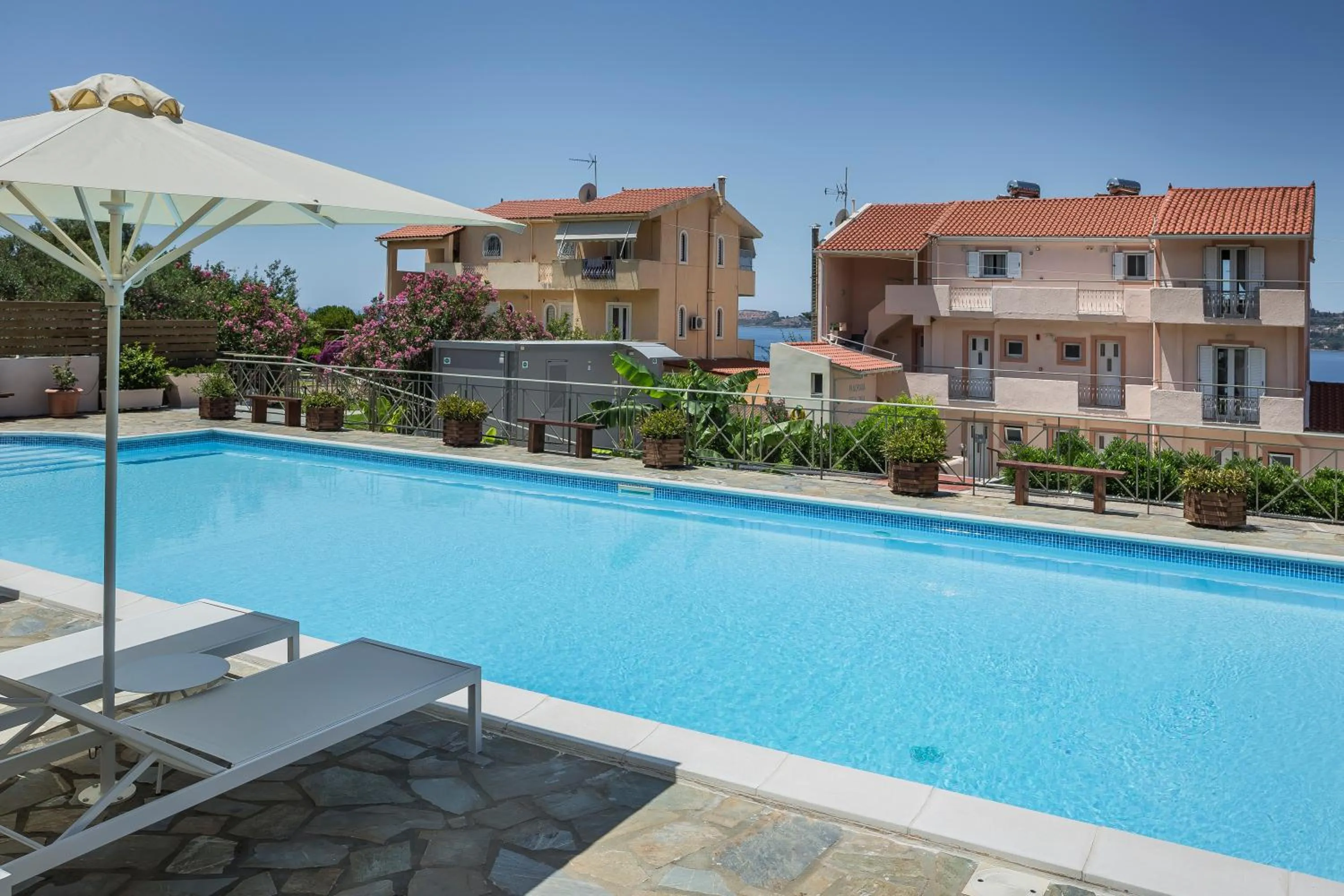 Swimming pool in Panorama Fanari studios and apartments