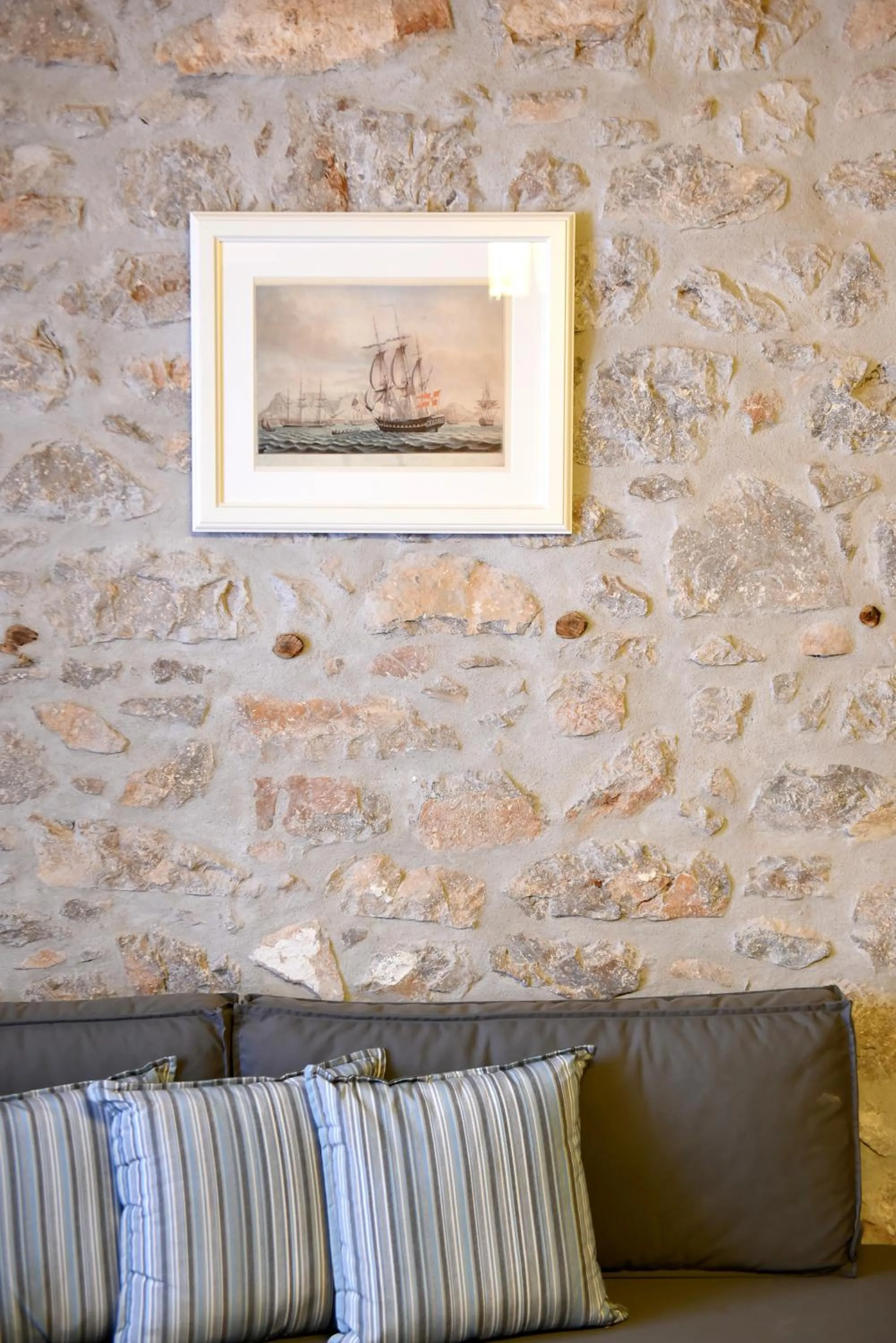 Seating area in Keresbino Hydra Manor House